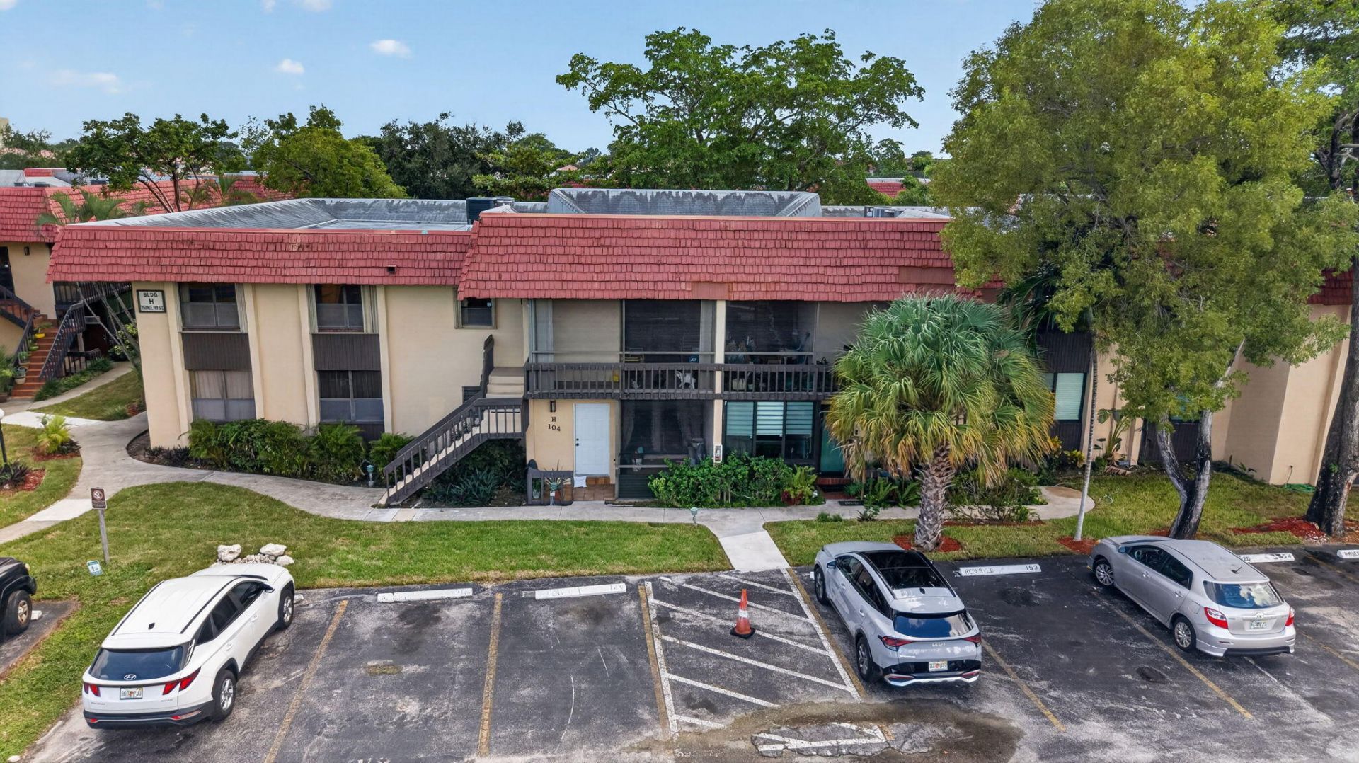 750 NE 199th Street, Unit 204H, Miami, FL 33179 Photo