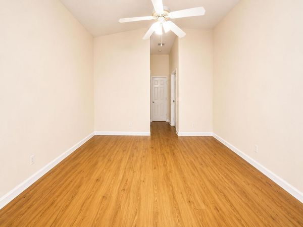 611 NW WHITFIELD Way, Port St. Lucie, FL 34986