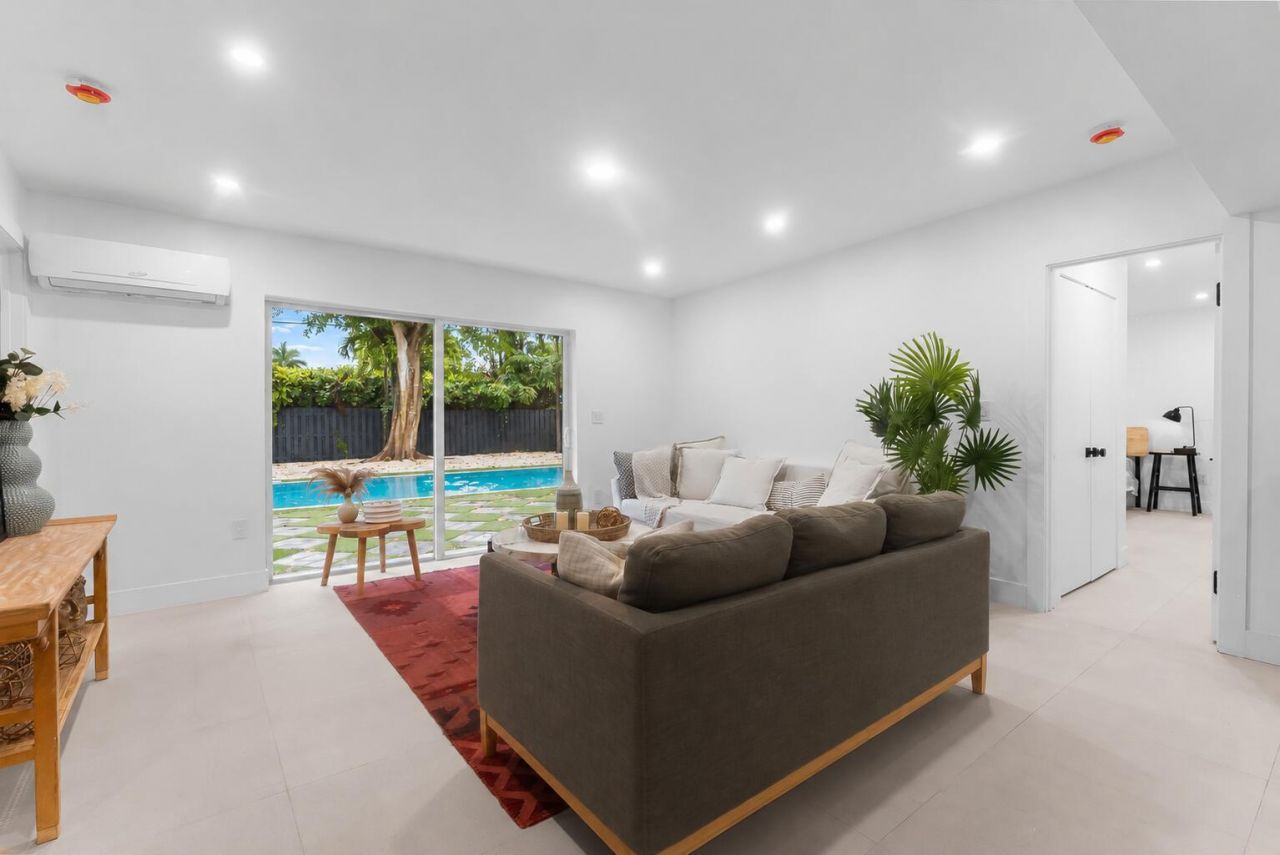 1516 NE 15th Avenue, Fort Lauderdale, FL 33304 Photo