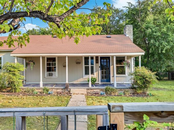 101 Patricks Aly, Liberty Hill, TX 78642