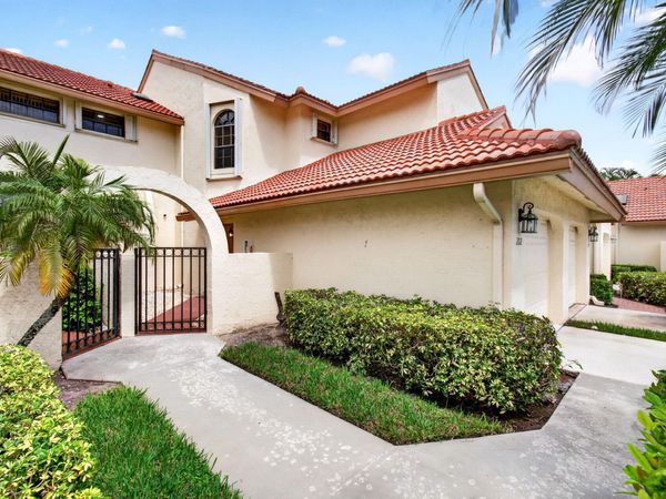 8320 Waterline Drive, Unit 202, Boynton Beach, FL 33472