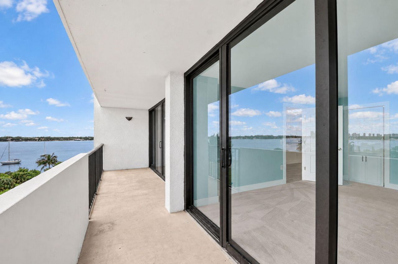 5600 N Flagler Drive, Unit 606, West Palm Beach, FL 33407 Photo