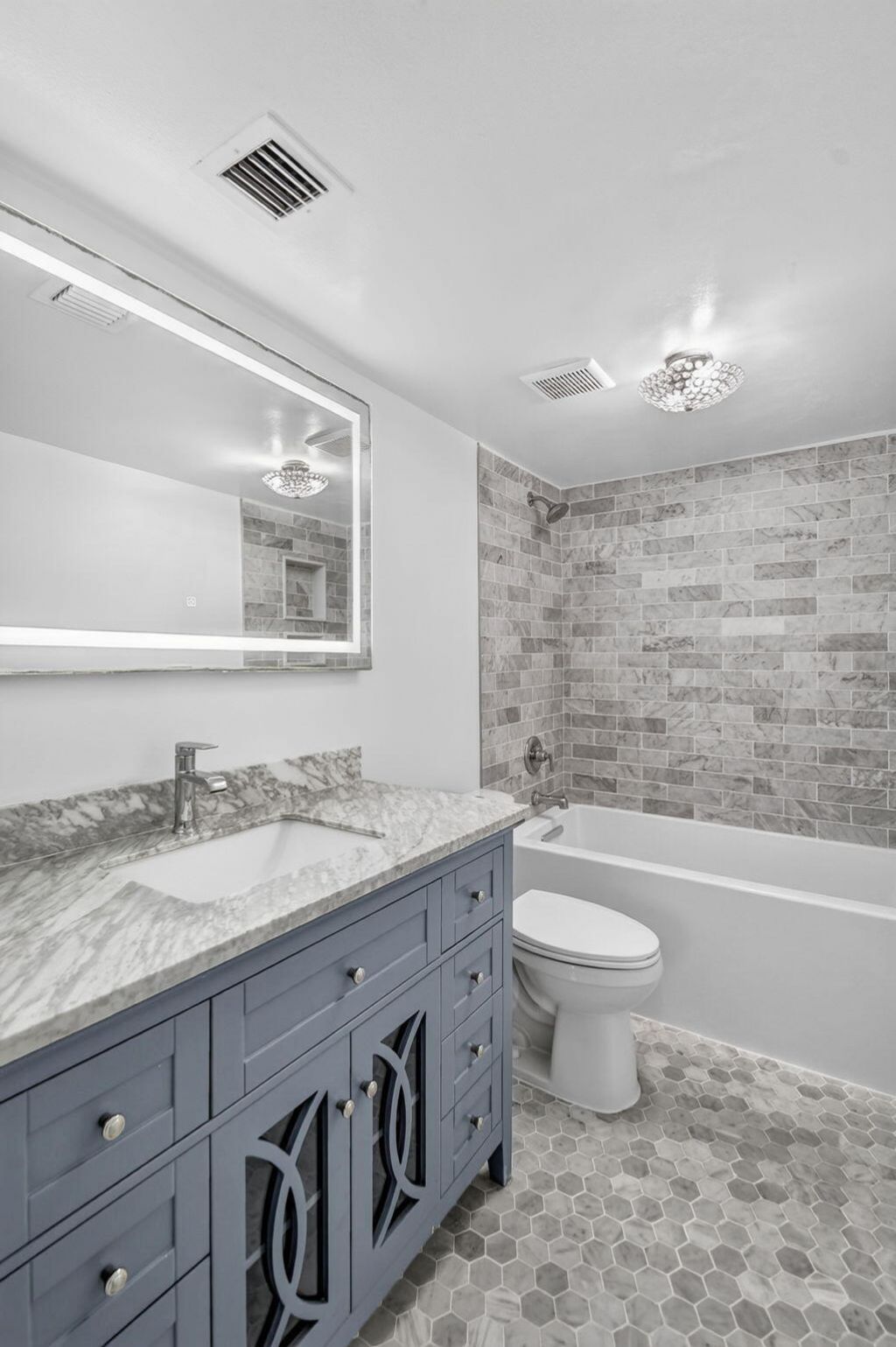 5600 N Flagler Drive, Unit 606, West Palm Beach, FL 33407 Photo