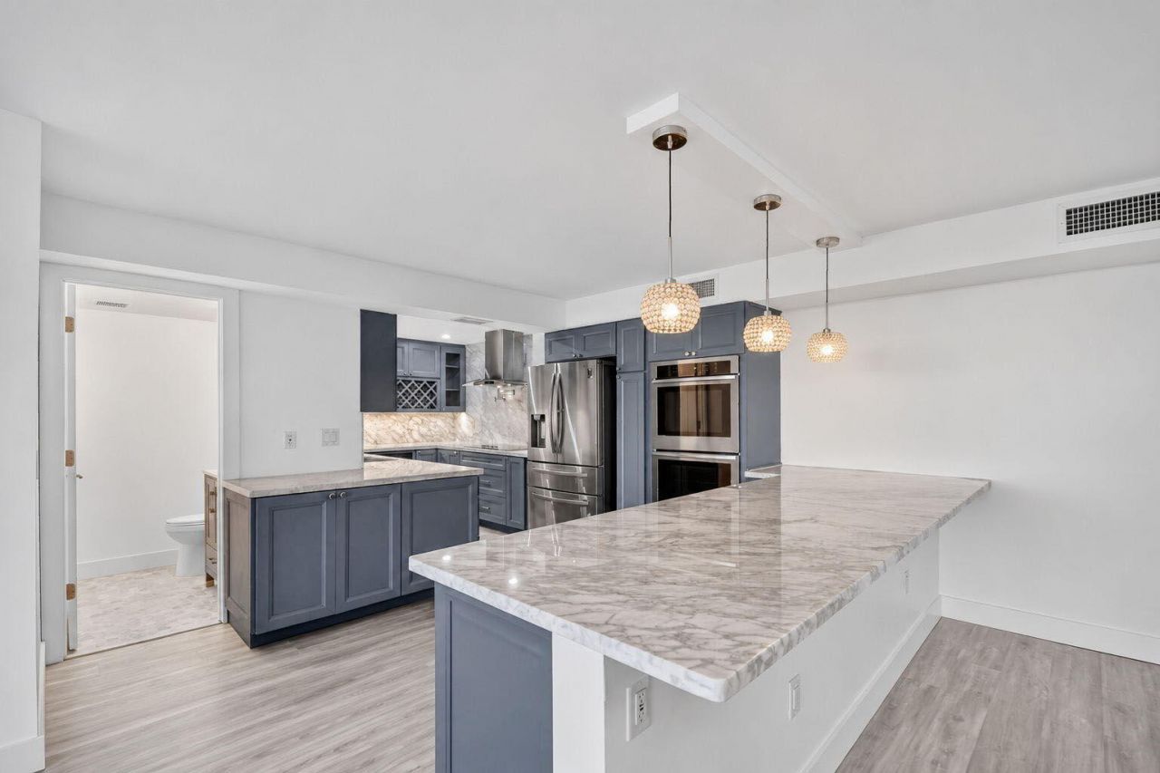 5600 N Flagler Drive, Unit 606, West Palm Beach, FL 33407 Photo