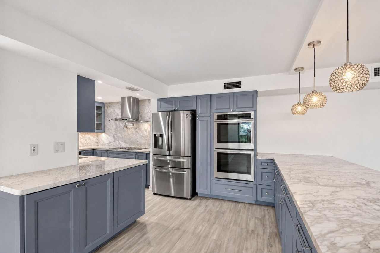 5600 N Flagler Drive, Unit 606, West Palm Beach, FL 33407 Photo