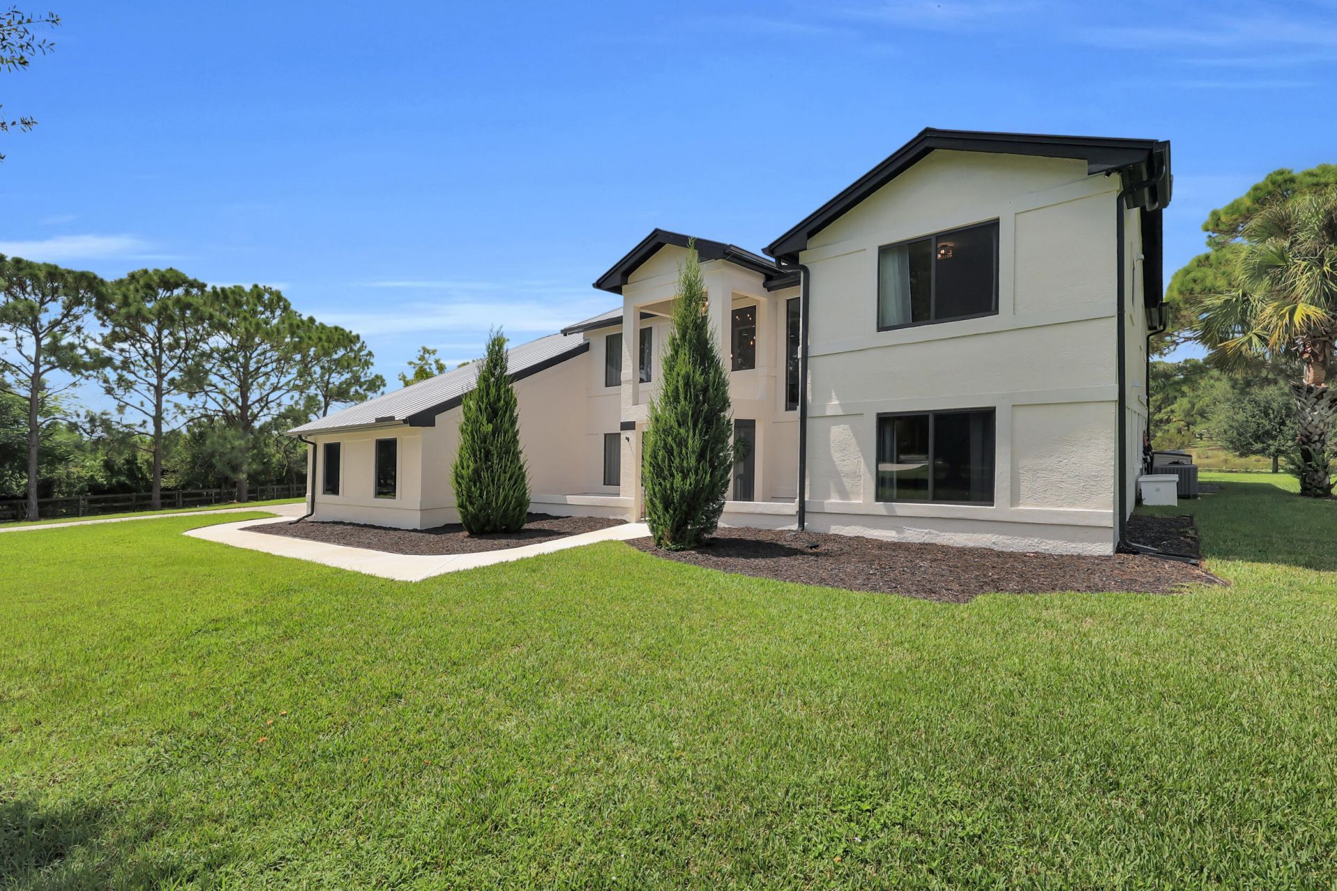 9809 SW Malibu Terrace, Palm City, FL 34990 Photo