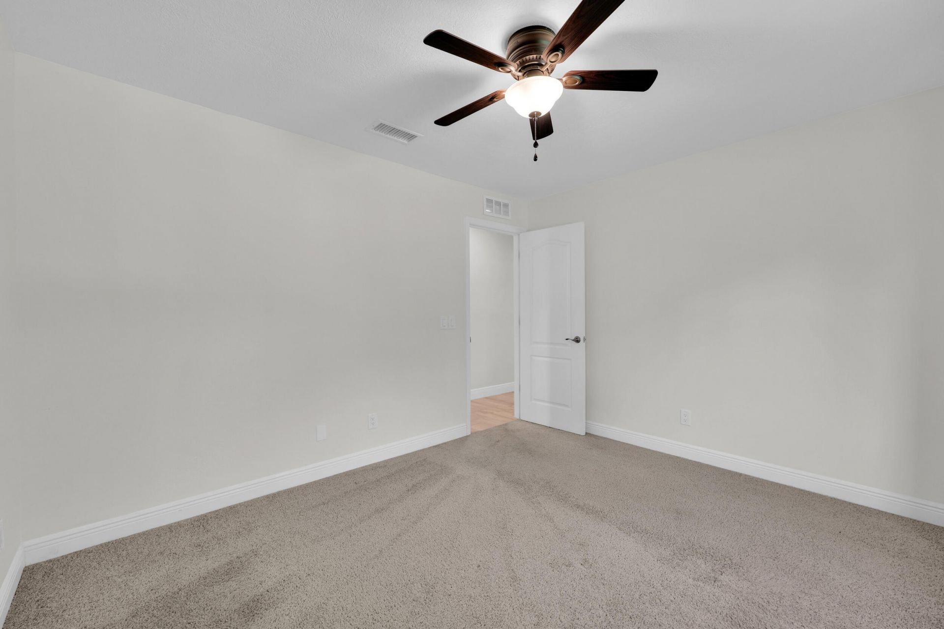 9809 SW Malibu Terrace, Palm City, FL 34990 Photo