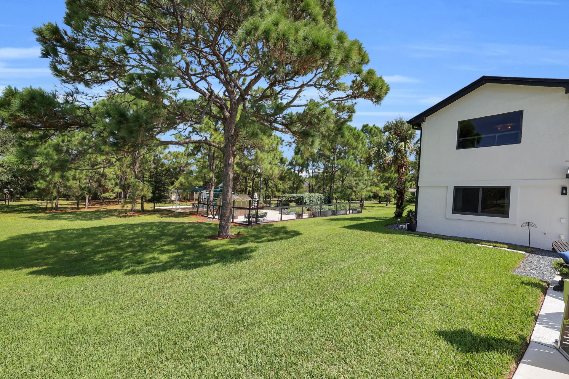 9809 SW Malibu Terrace, Palm City, FL 34990 Photo
