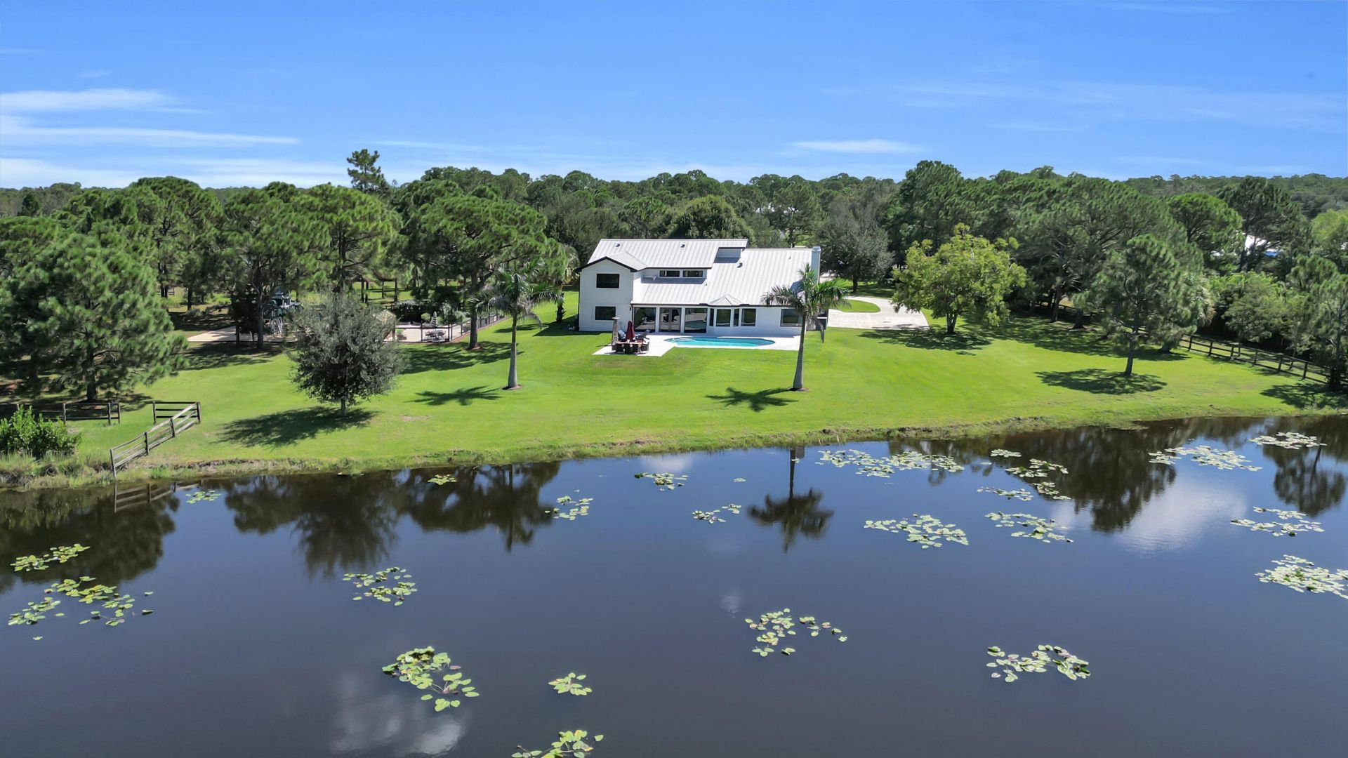9809 SW Malibu Terrace, Palm City, FL 34990 Photo