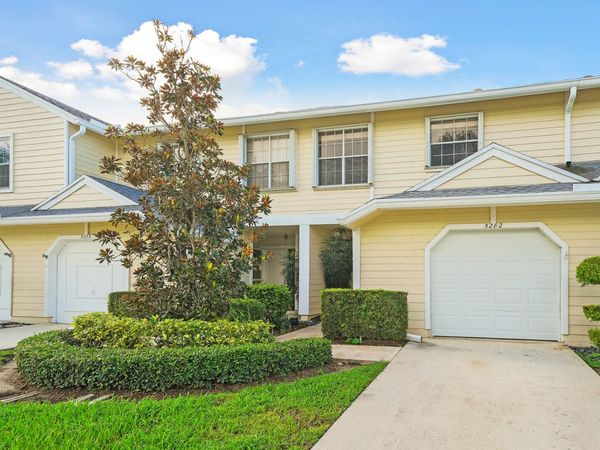5282 Sapphire Valley, Boca Raton, FL 33486
