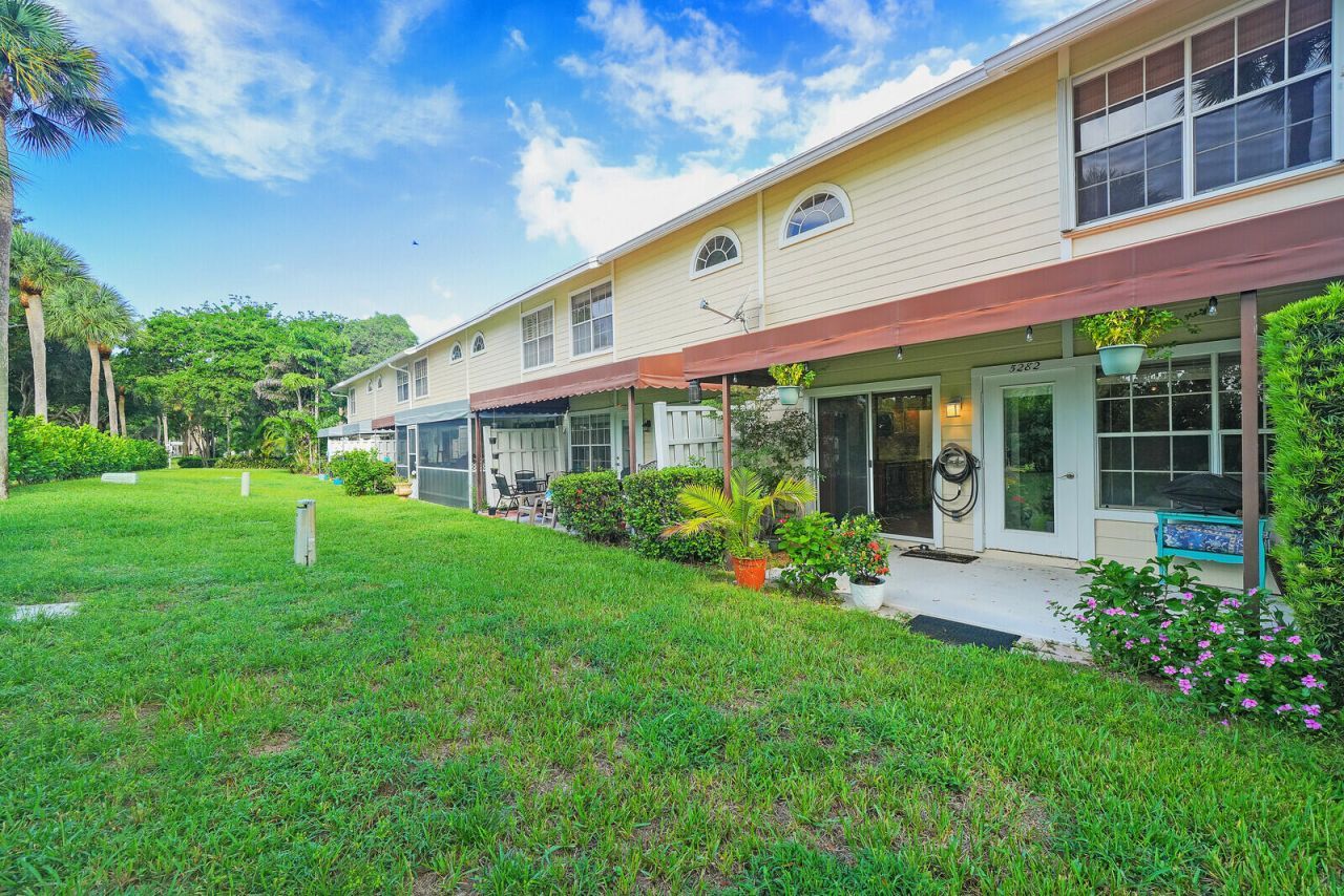 5282 Sapphire Valley, Boca Raton, FL 33486 Photo