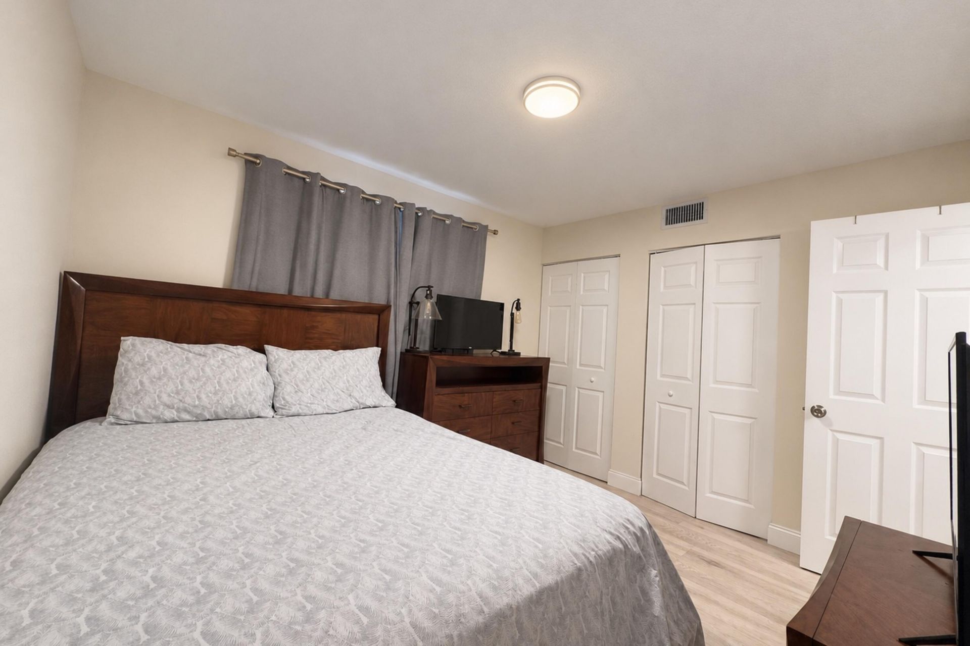 6080 Forest Hill Boulevard, Unit 109, West Palm Beach, FL 33415 Photo