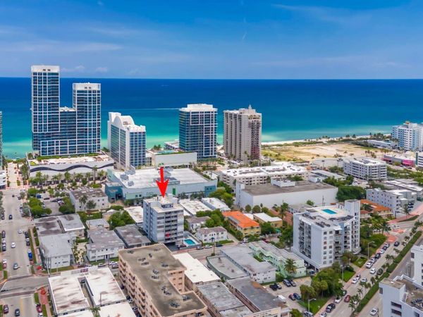 6855 Abbott Avenue, Unit 204, Miami Beach, FL 33141