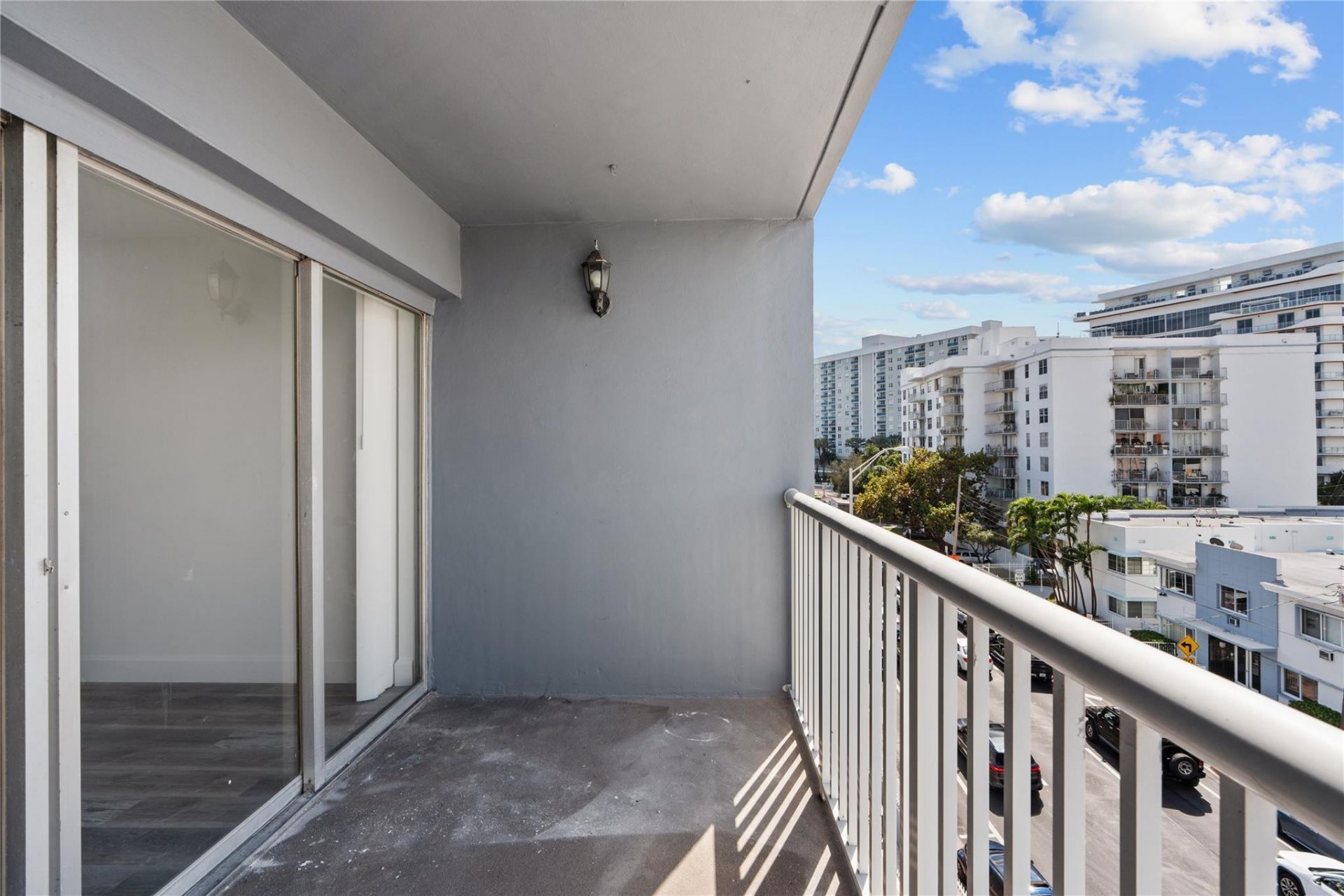 6855 Abbott Avenue, Unit 504, Miami Beach, FL 33141 Photo