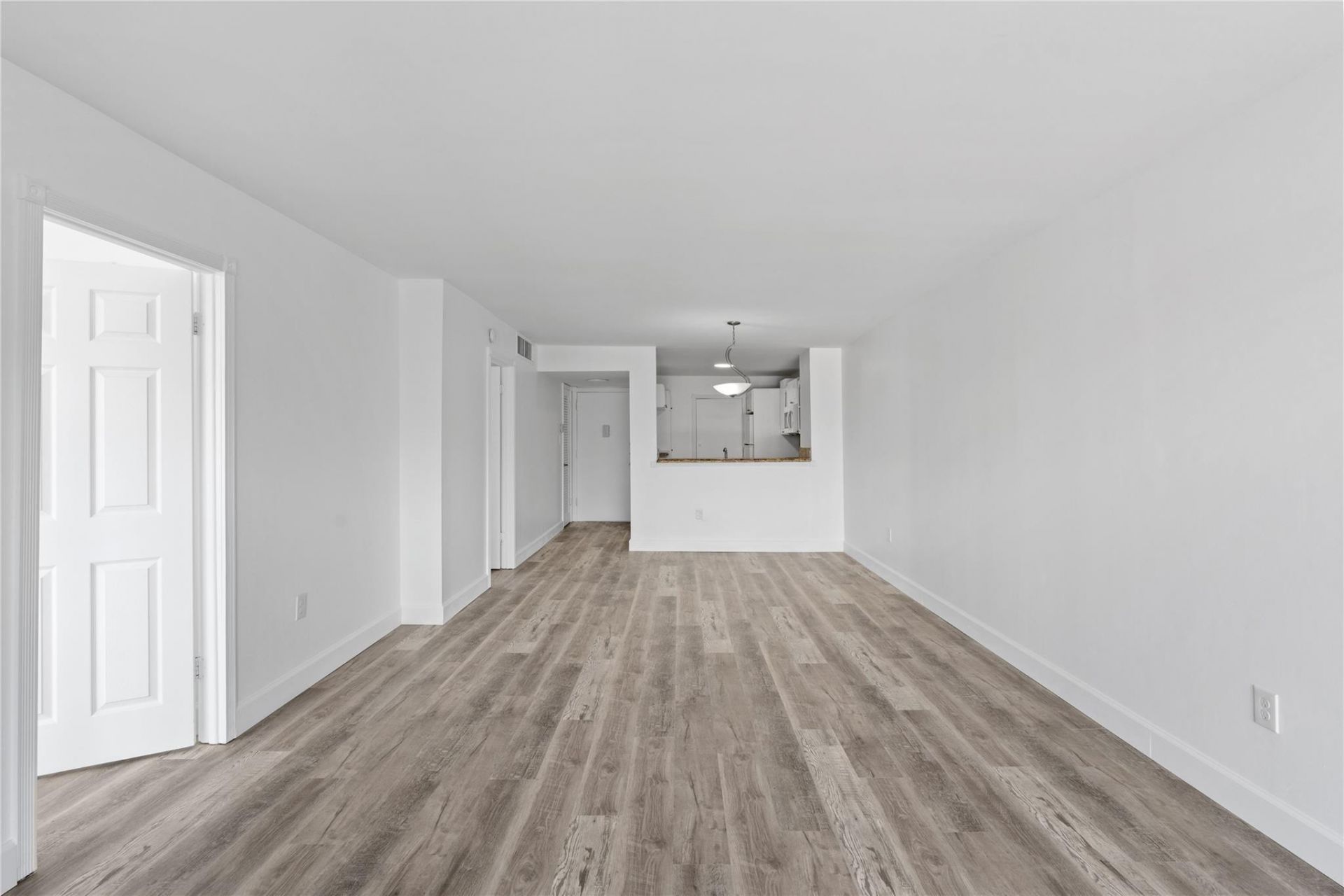 6855 Abbott Avenue, Unit 504, Miami Beach, FL 33141 Photo