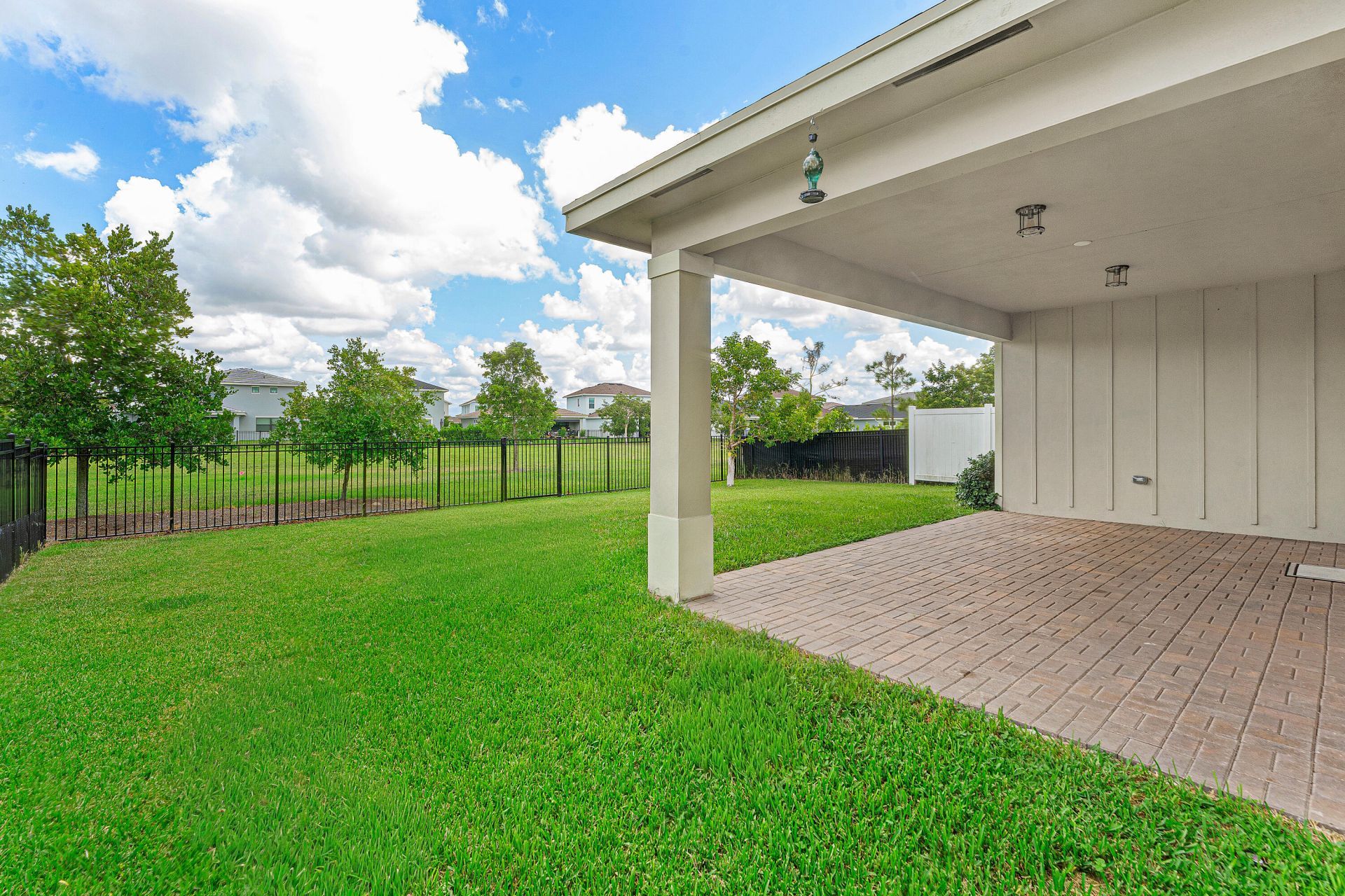 19691 Rugged Trunk Trail, Unit 19691, The Acreage, FL 33470 Photo