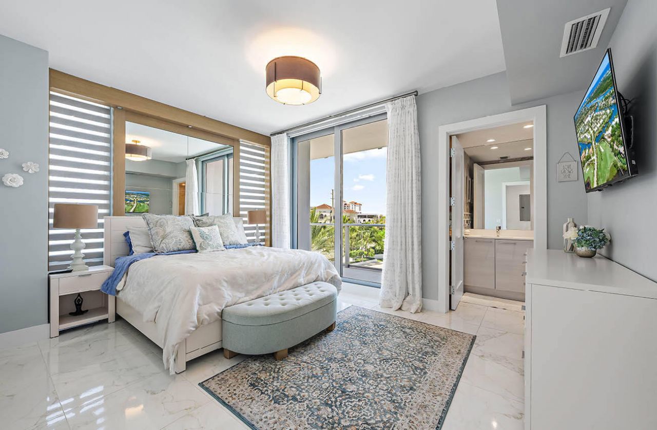 1 Water Club Way, Unit 504, North Palm Beach, FL 33408 Photo