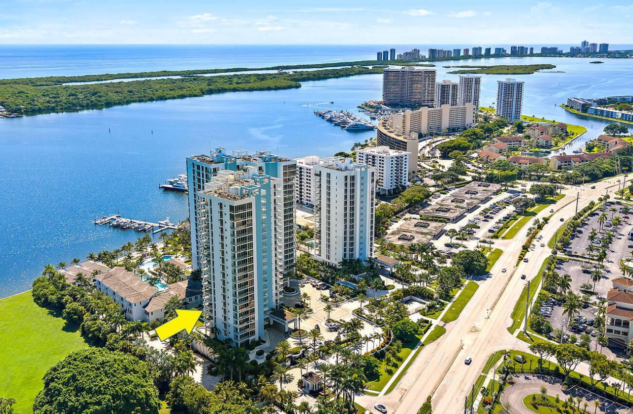 1 Water Club Way, Unit 504, North Palm Beach, FL 33408 Photo