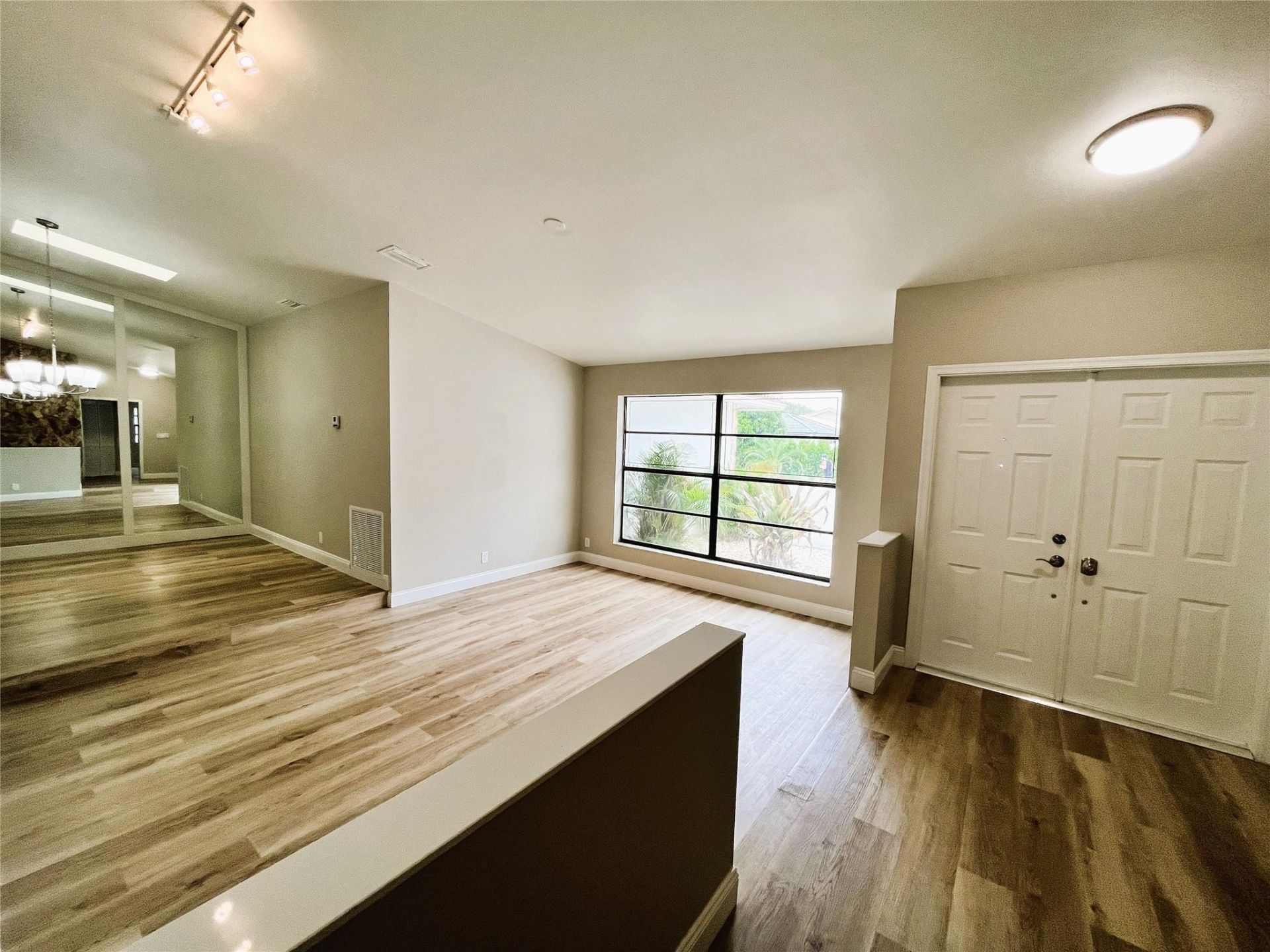 11375 NW 19th Drive, Coral Springs, FL 33071 Photo