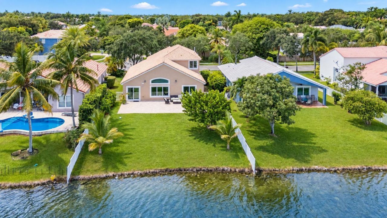 1551 NW 132nd Avenue, Pembroke Pines, FL 33028 Photo