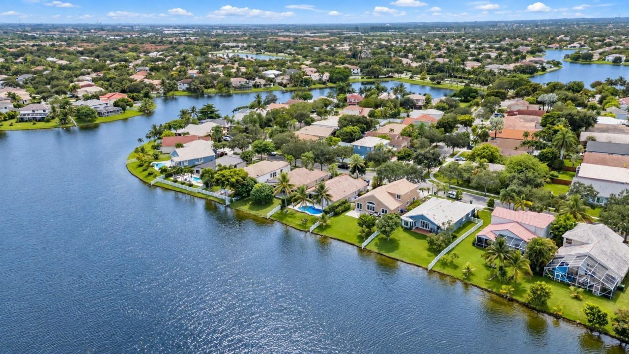 1551 NW 132nd Avenue, Pembroke Pines, FL 33028 Photo