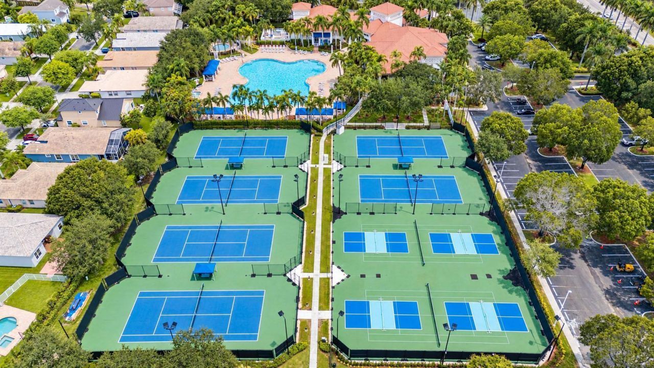 1551 NW 132nd Avenue, Pembroke Pines, FL 33028 Photo