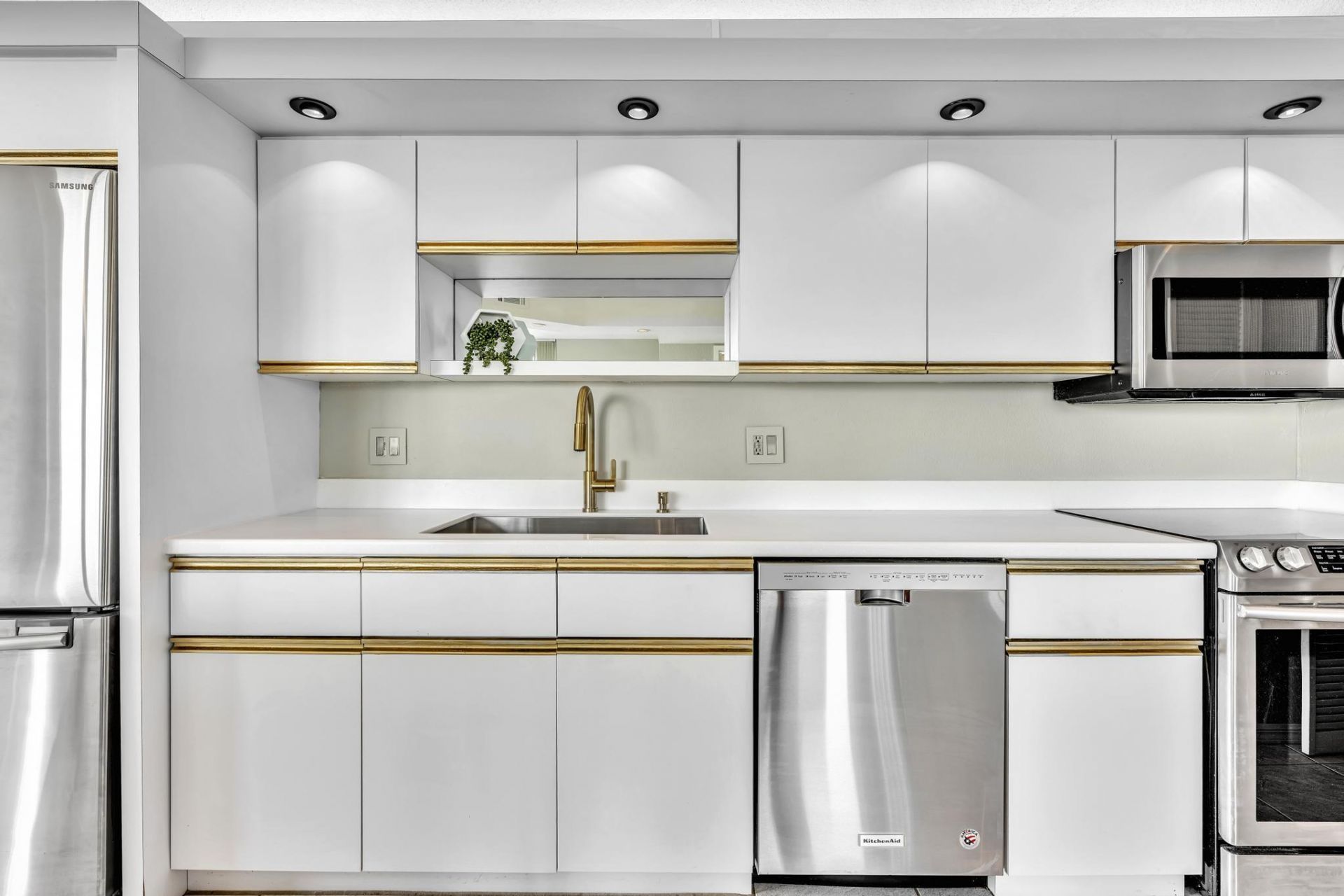 3233 NE 32nd Avenue, Unit 1103, Fort Lauderdale, FL 33308 Photo