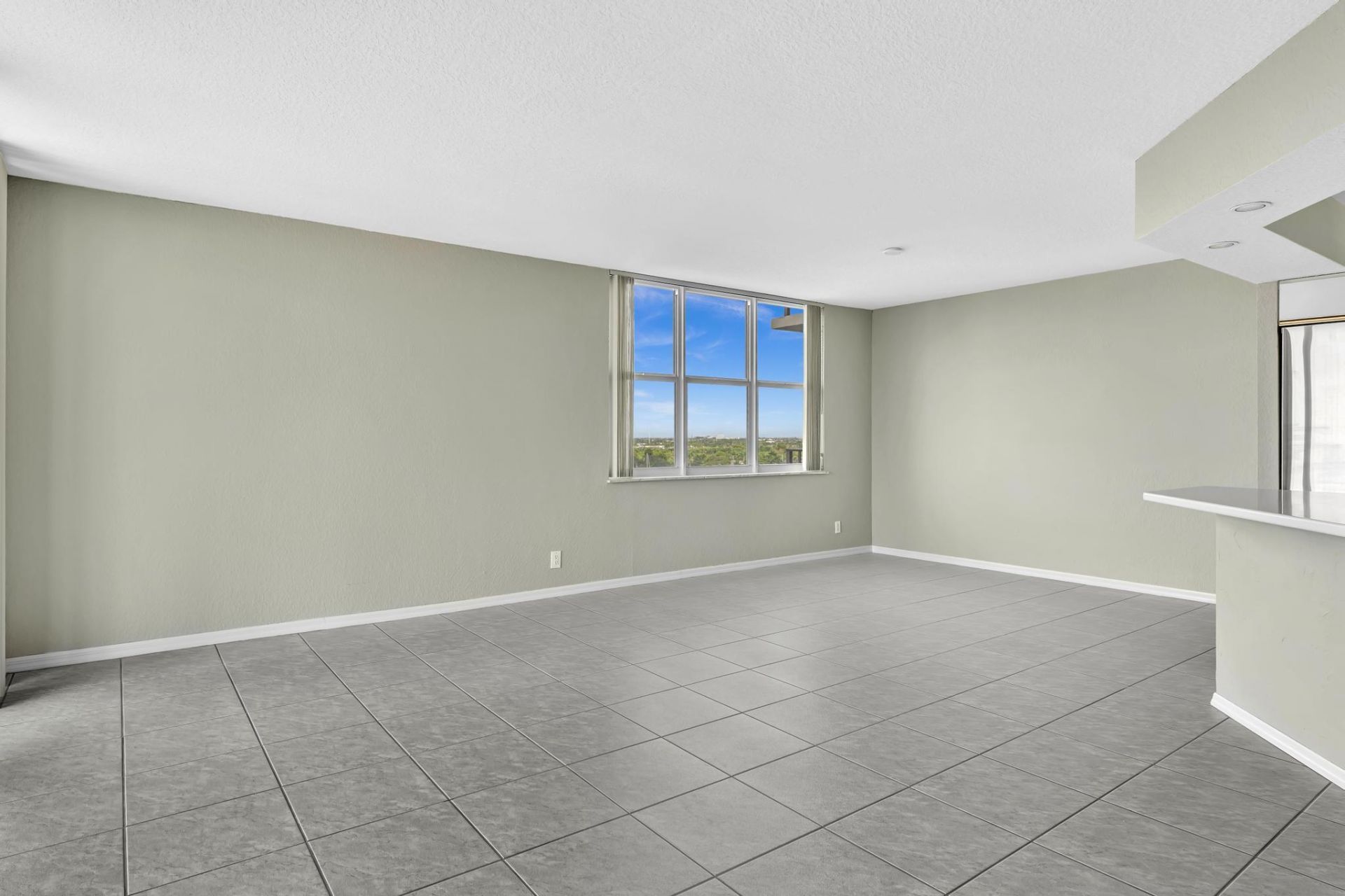 3233 NE 32nd Avenue, Unit 1103, Fort Lauderdale, FL 33308 Photo