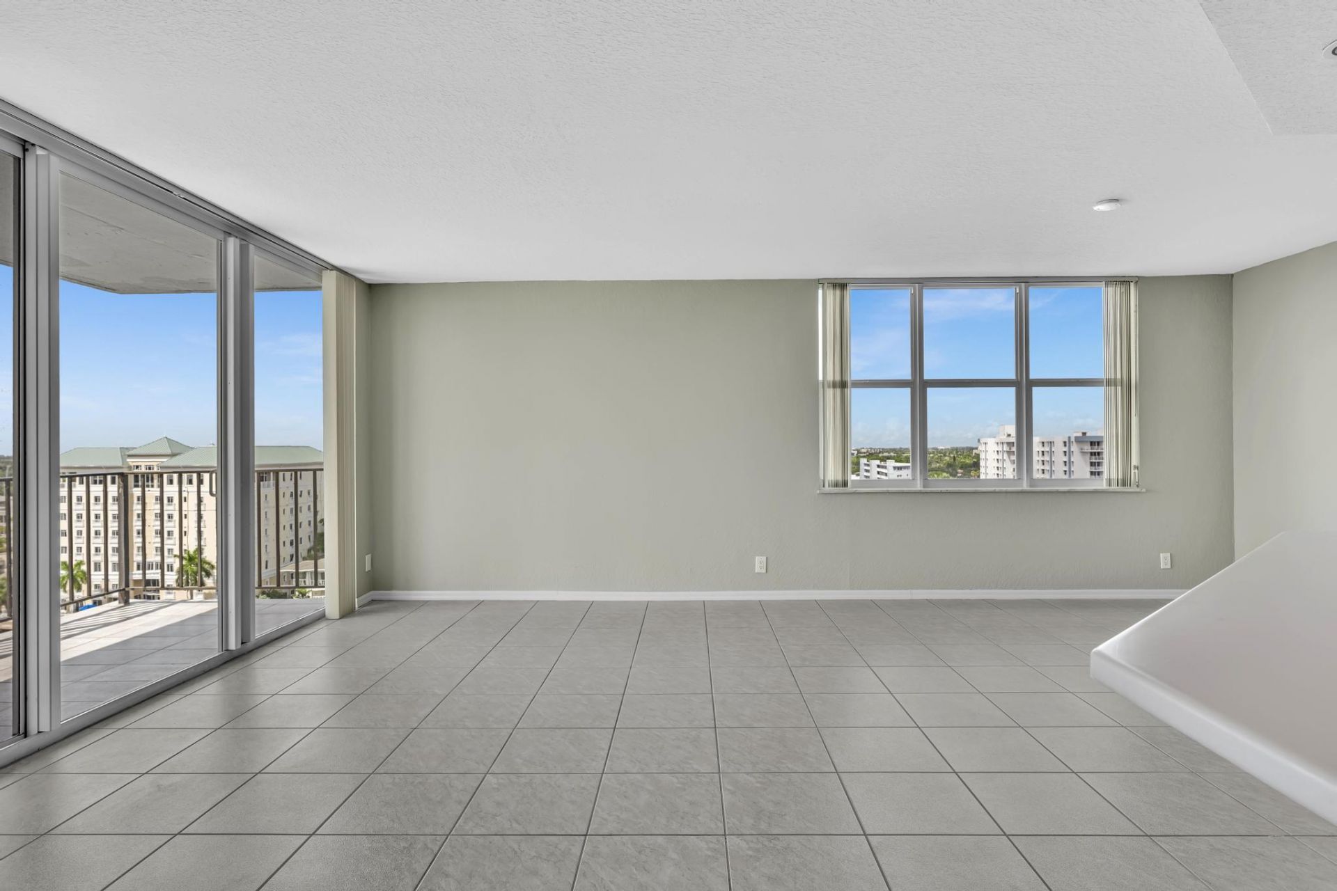 3233 NE 32nd Avenue, Unit 1103, Fort Lauderdale, FL 33308 Photo