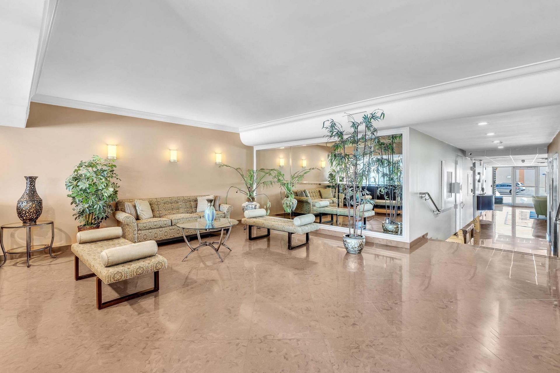 3233 NE 32nd Avenue, Unit 1103, Fort Lauderdale, FL 33308 Photo