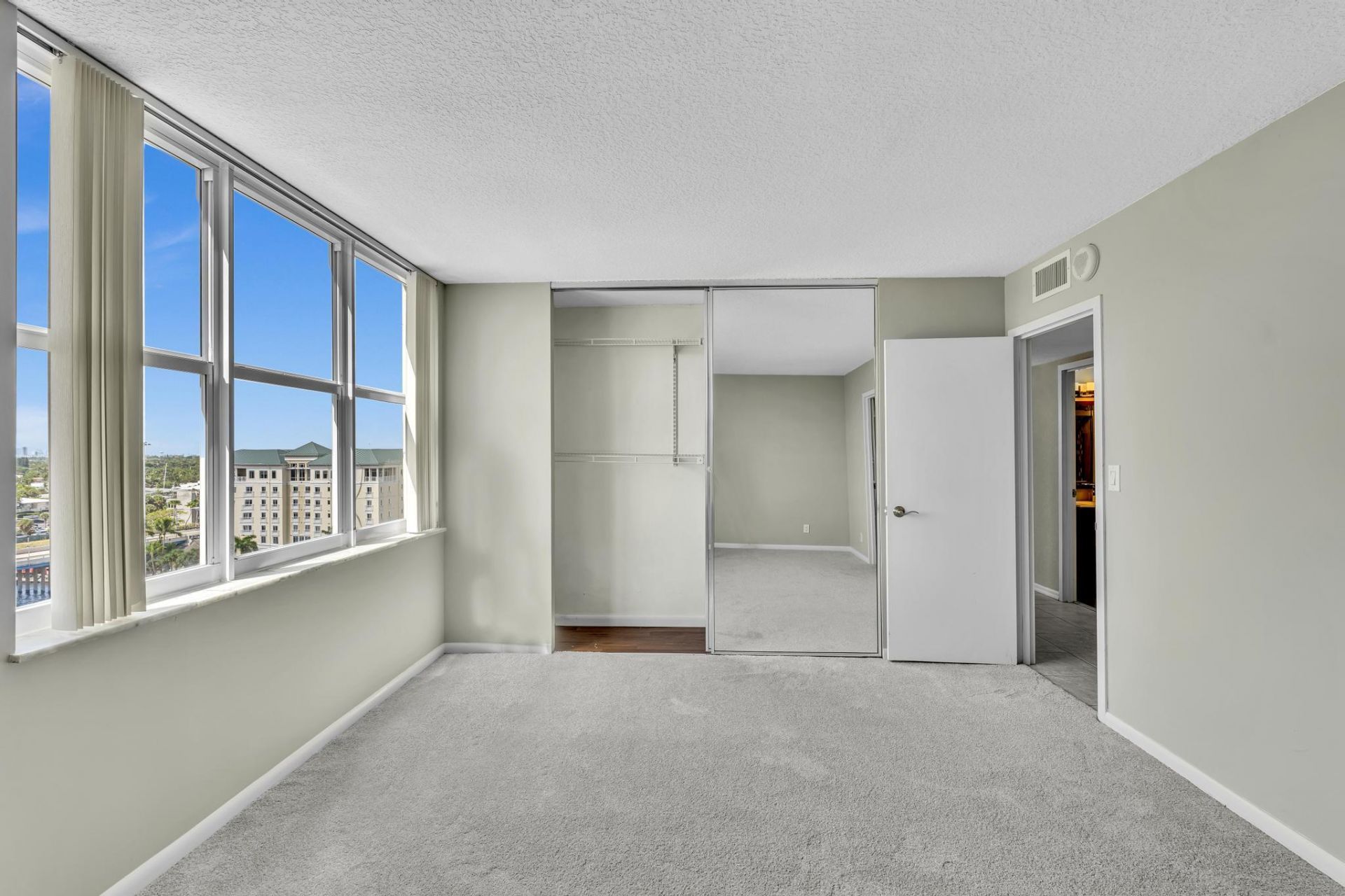 3233 NE 32nd Avenue, Unit 1103, Fort Lauderdale, FL 33308 Photo