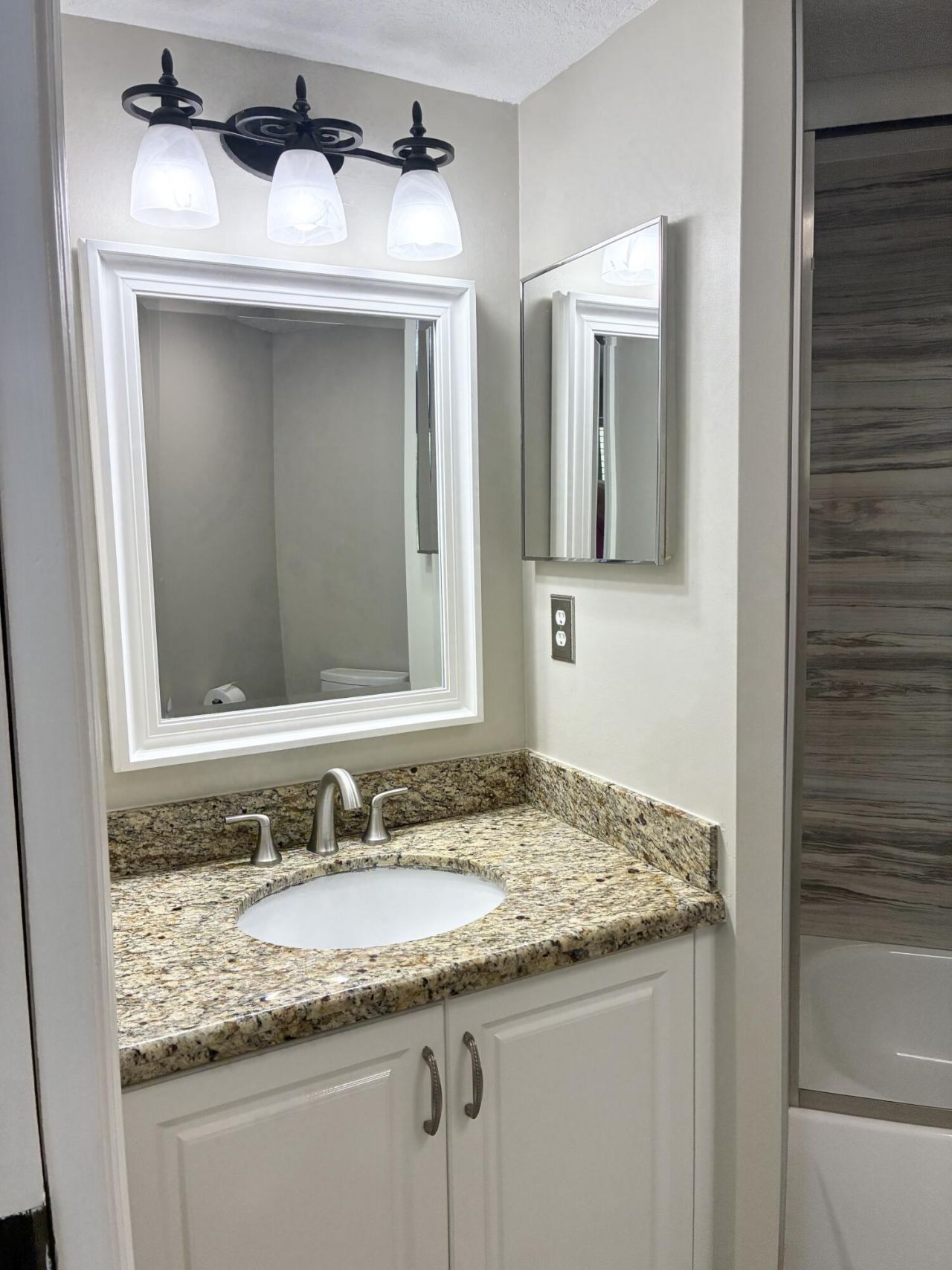 1000 Crestwood Court S, Unit 1005, Royal Palm Beach, FL 33411 Photo
