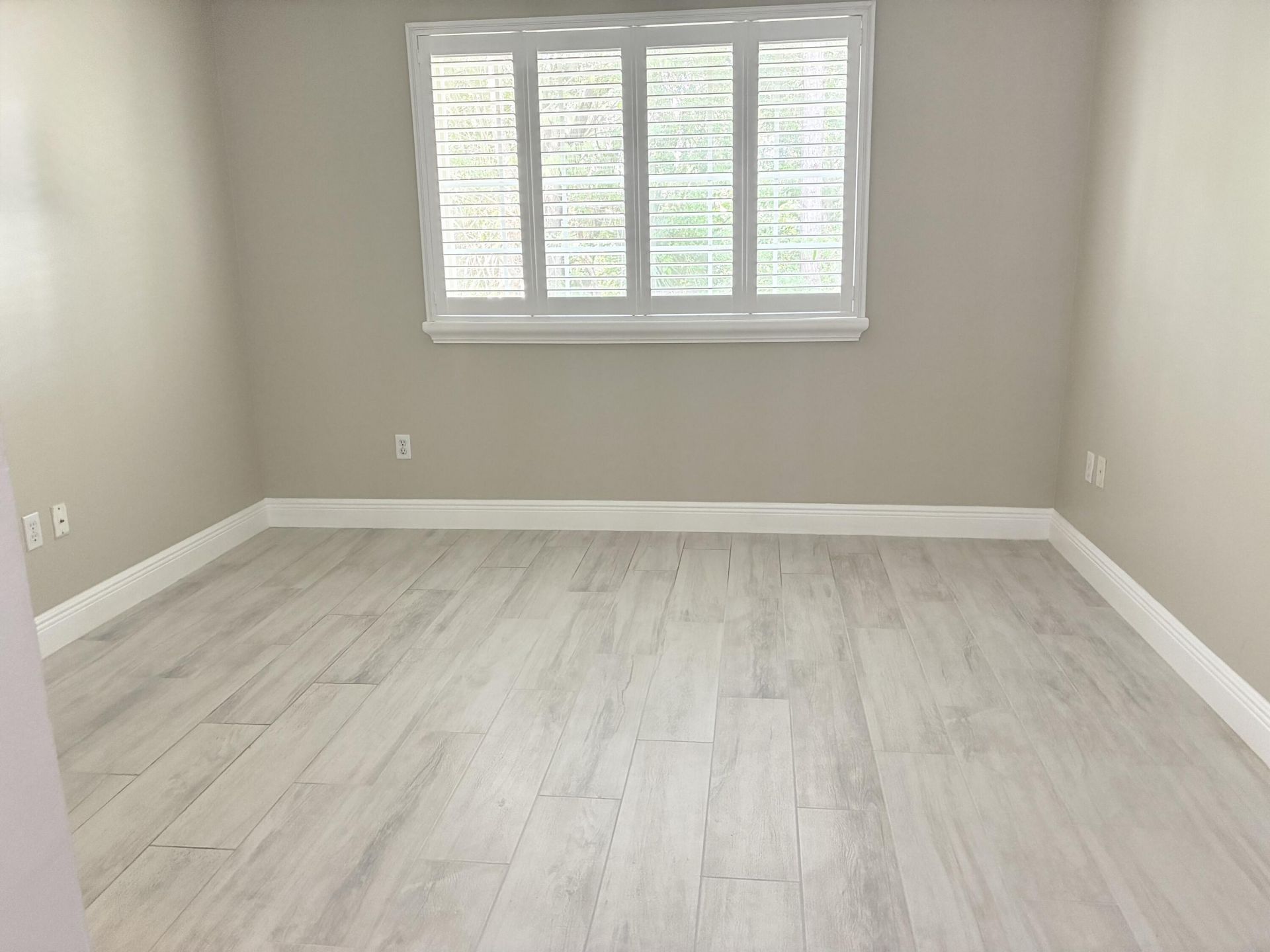 1000 Crestwood Court S, Unit 1005, Royal Palm Beach, FL 33411 Photo