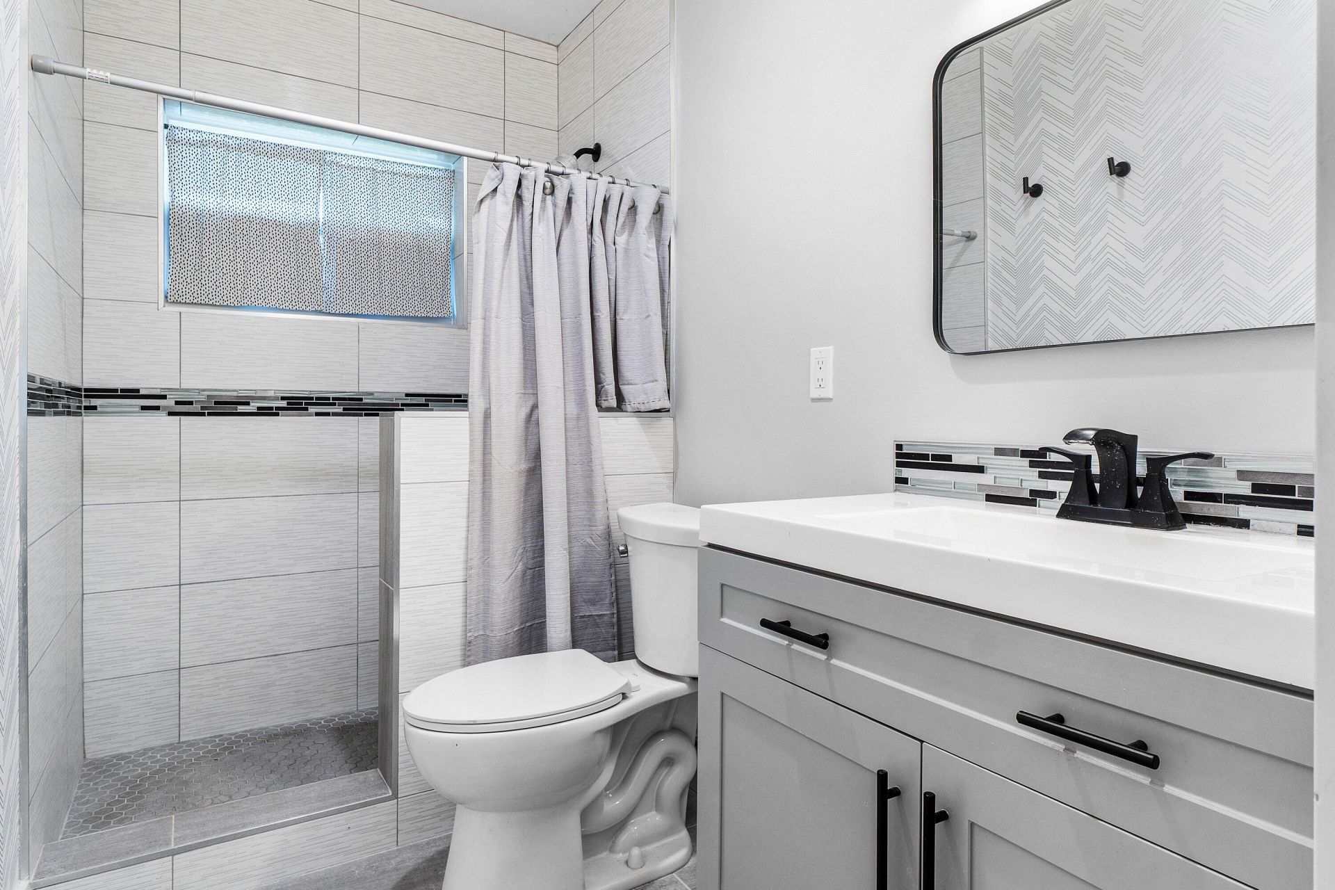 2883 Crosley Drive W, Unit F, West Palm Beach, FL 33415 Photo
