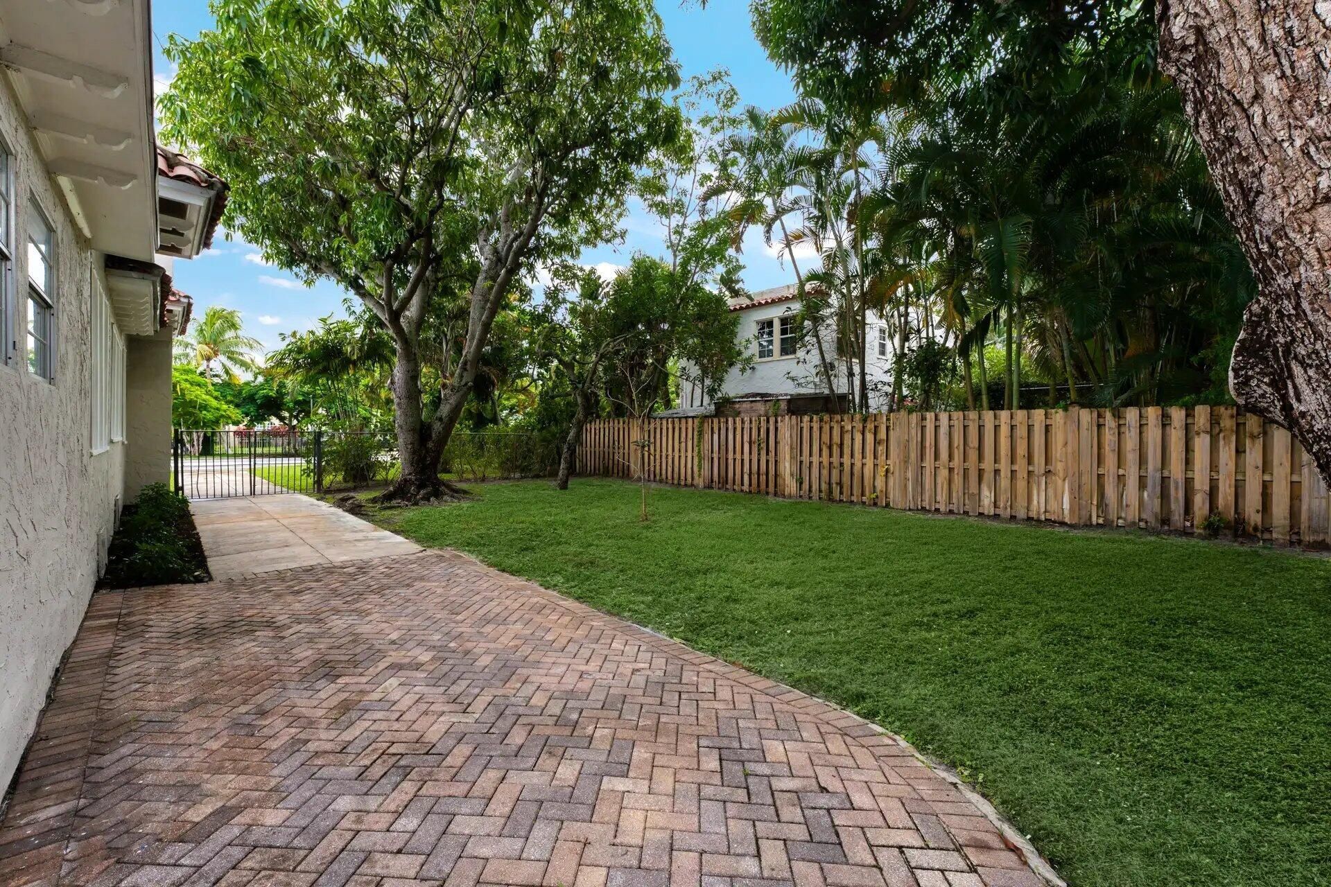 441 26th Street, West Palm Beach, FL 33407 Photo