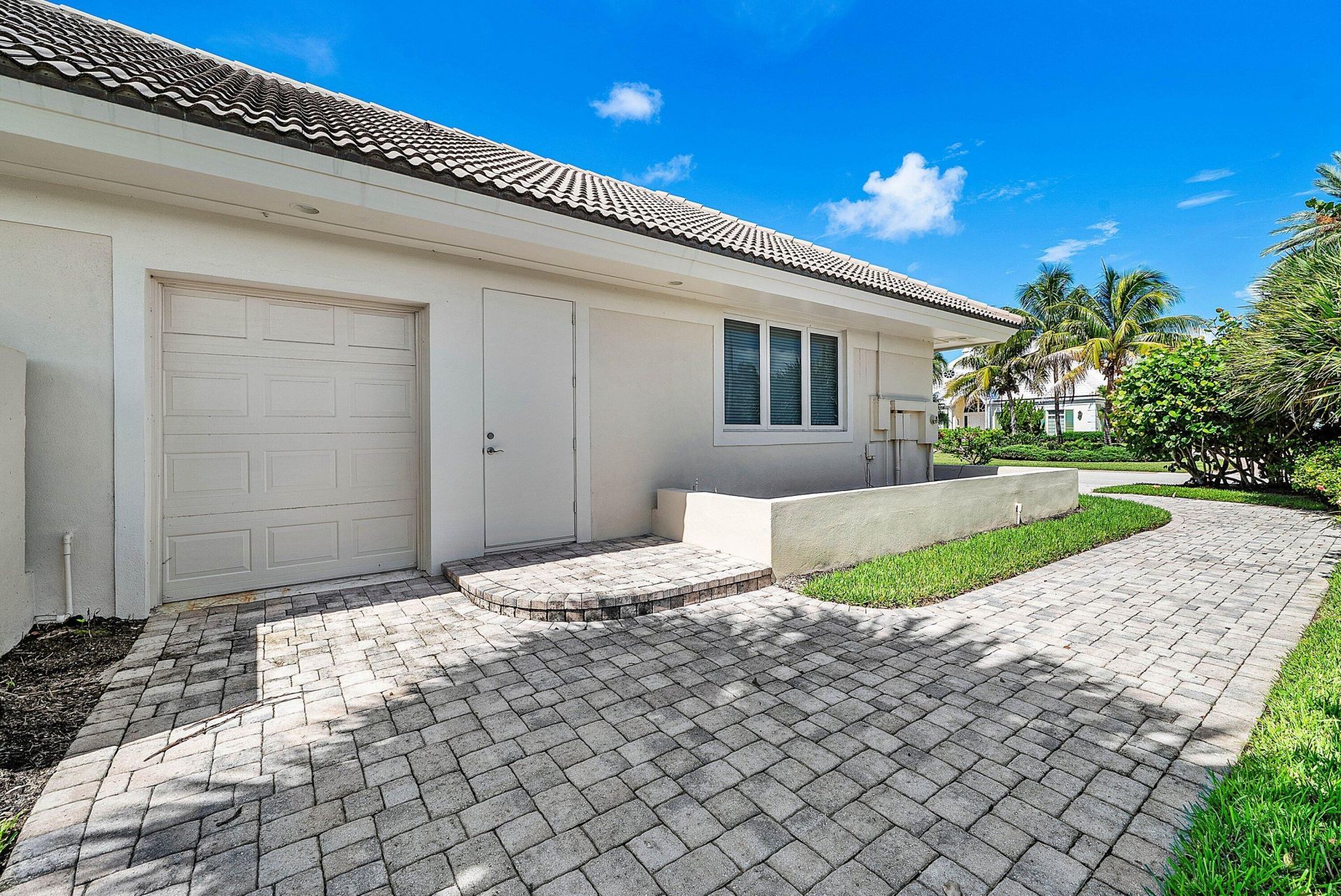 6780 SE South Marina Way, Hutchinson Island, FL 34996 Photo