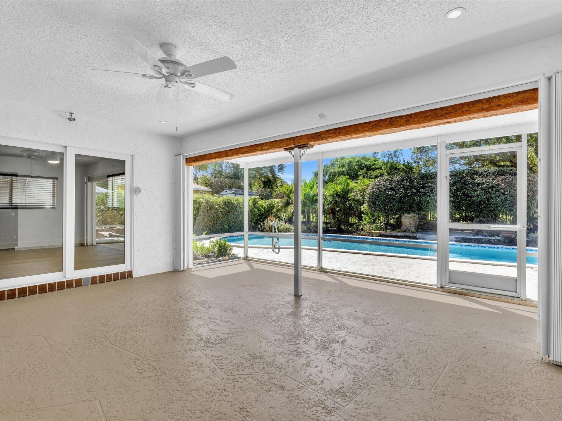 3264 Lakeview Drive, Delray Beach, FL 33445 Photo