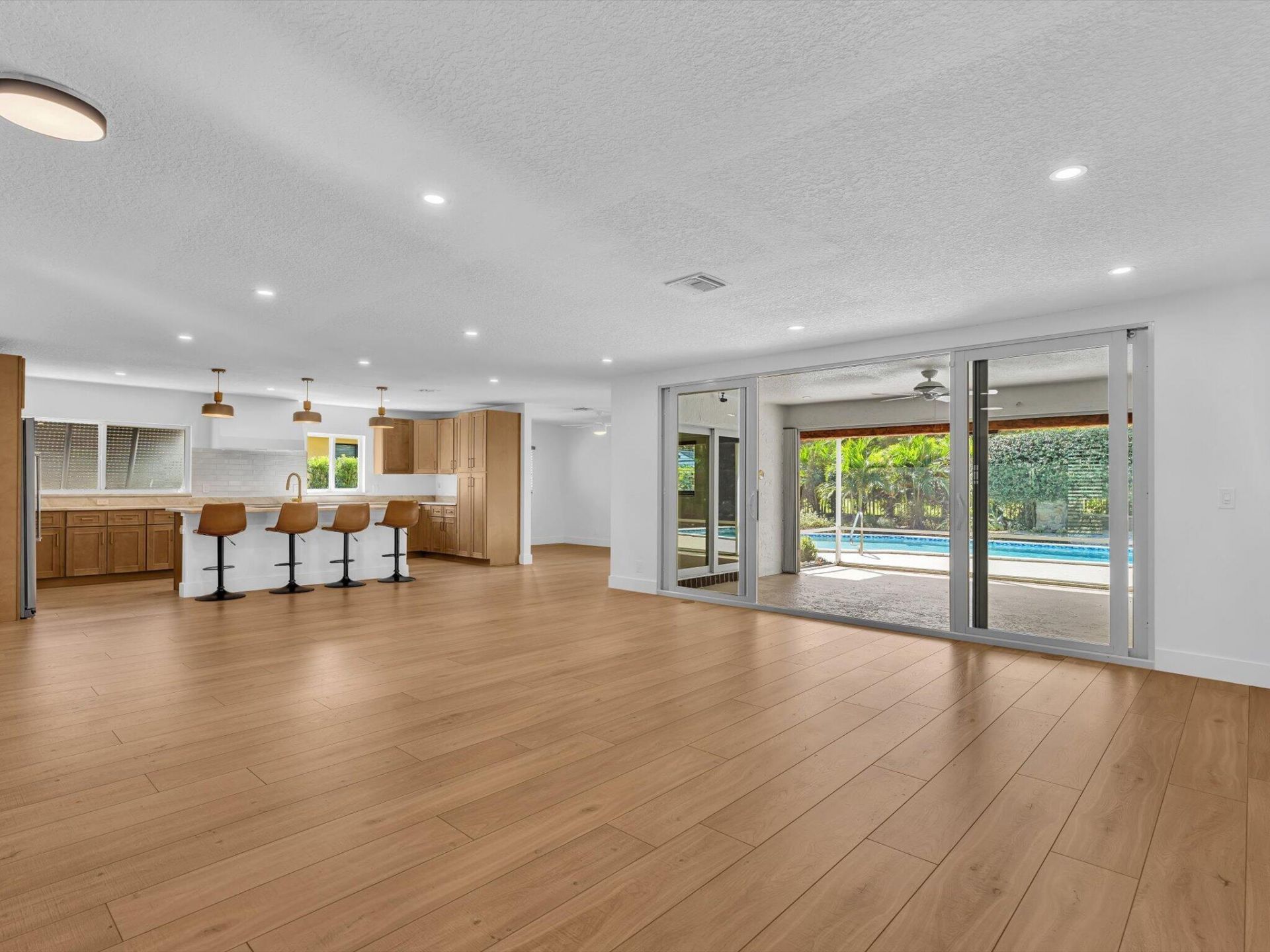 3264 Lakeview Drive, Delray Beach, FL 33445 Photo