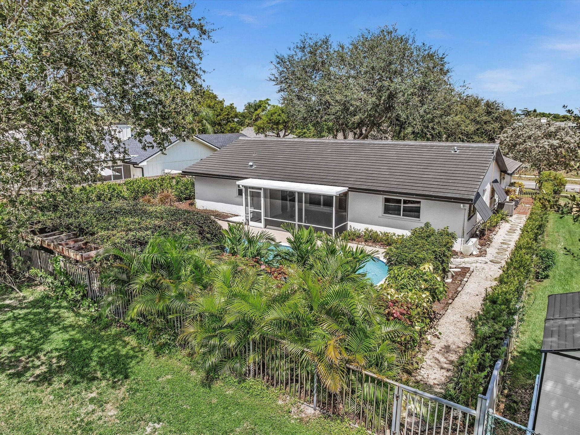 3264 Lakeview Drive, Delray Beach, FL 33445 Photo