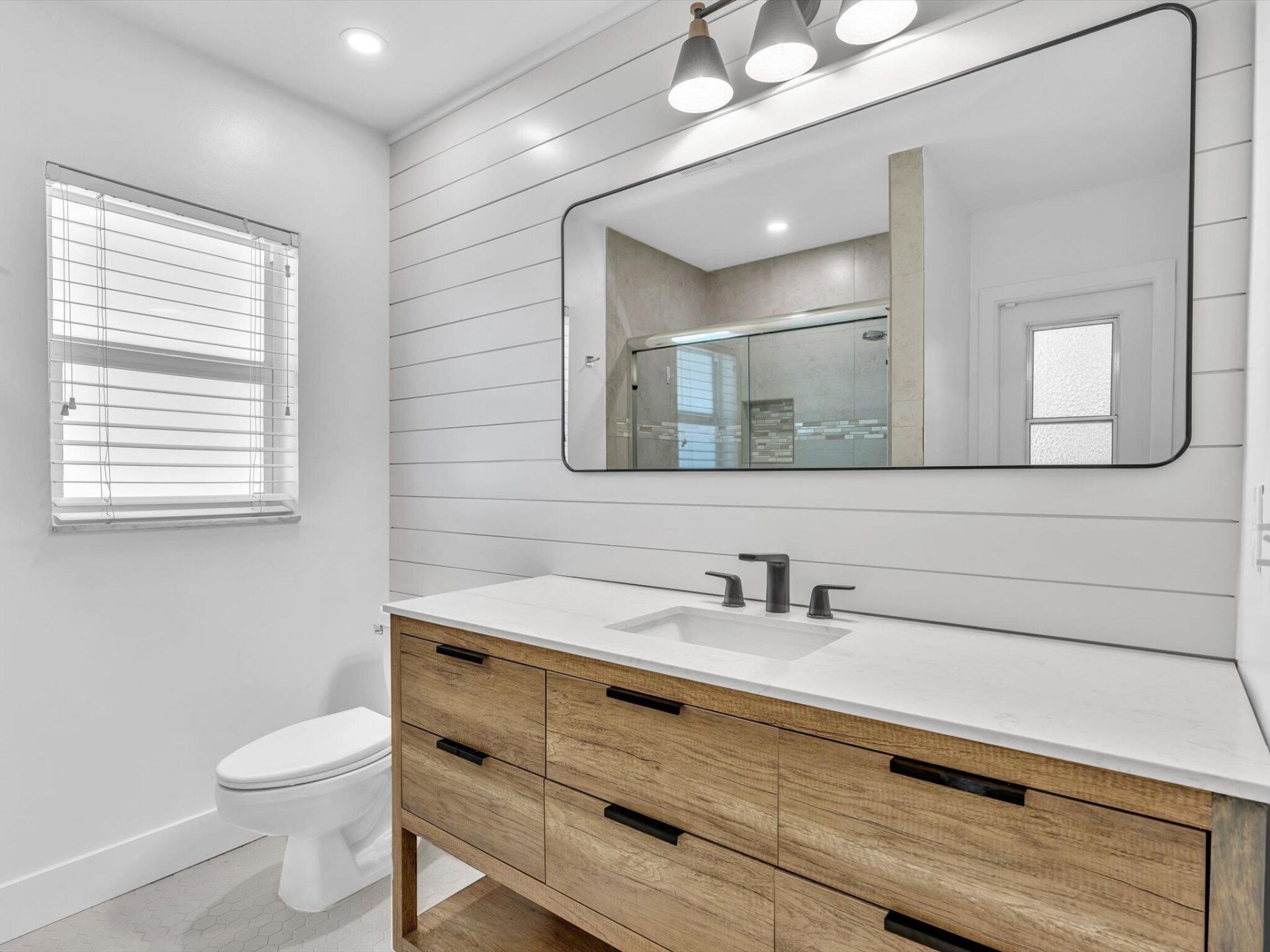 3264 Lakeview Drive, Delray Beach, FL 33445 Photo