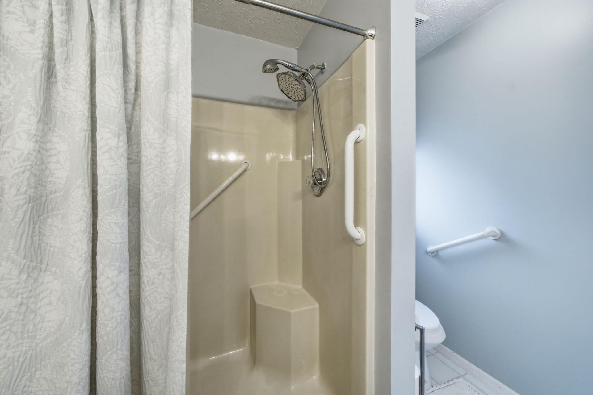 6644 Picante Circle, Fort Pierce, FL 34951 Photo