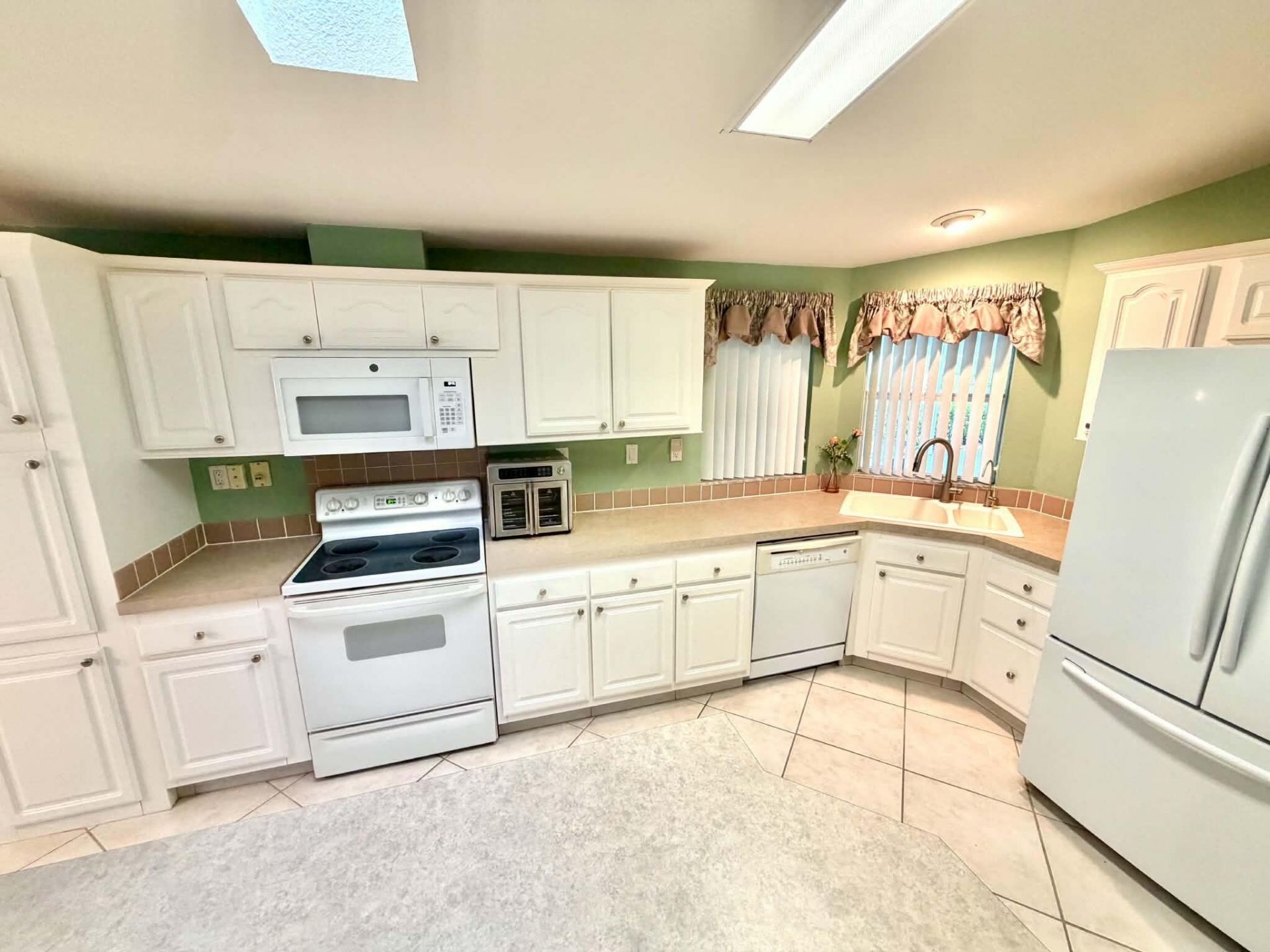 8110 9th Hole Drive, Port Saint Lucie, FL 34952 Photo