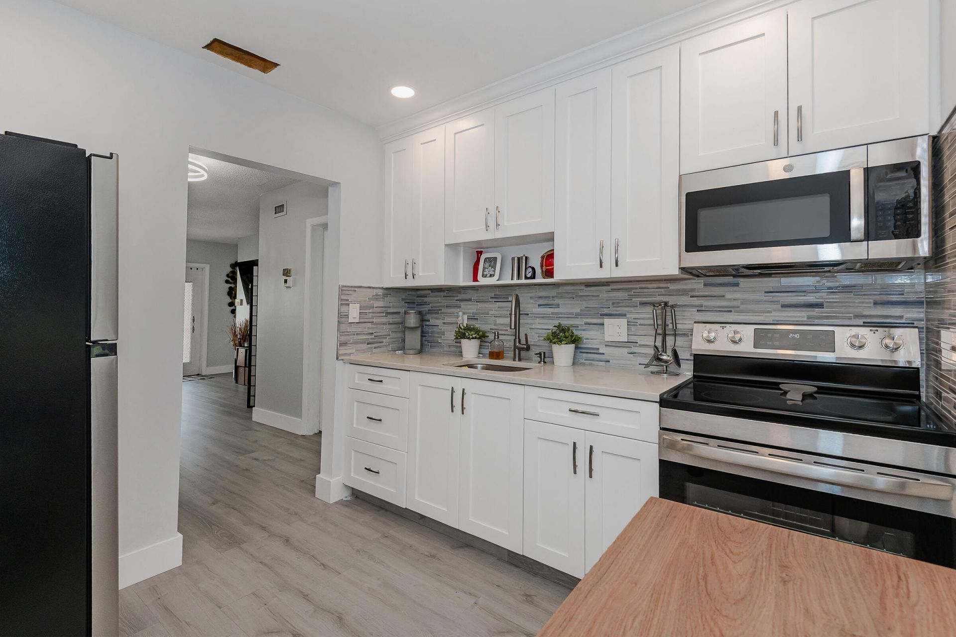 7610 NW 1st Street, Unit 205, Margate, FL 33063 Photo