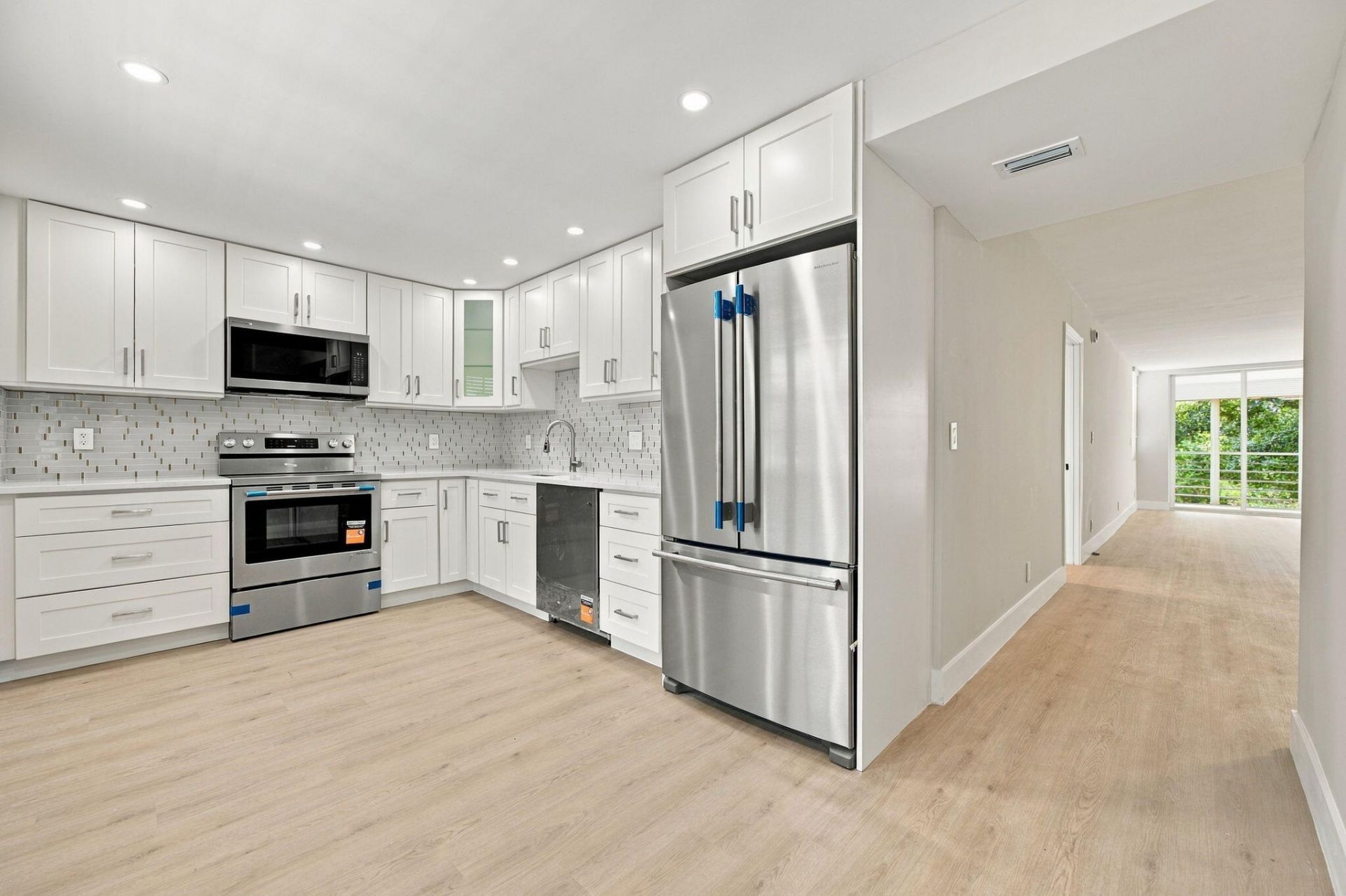 806 Cypress Grove Lane, Unit 303, Pompano Beach, FL 33069 Photo