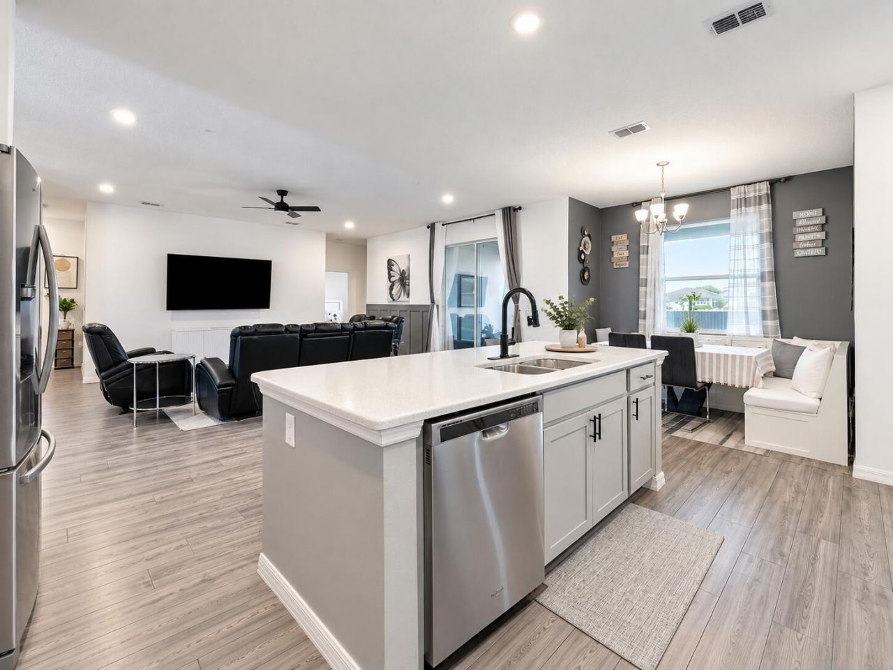 1016 SW Paar Drive, Port Saint Lucie, FL 34953 Photo