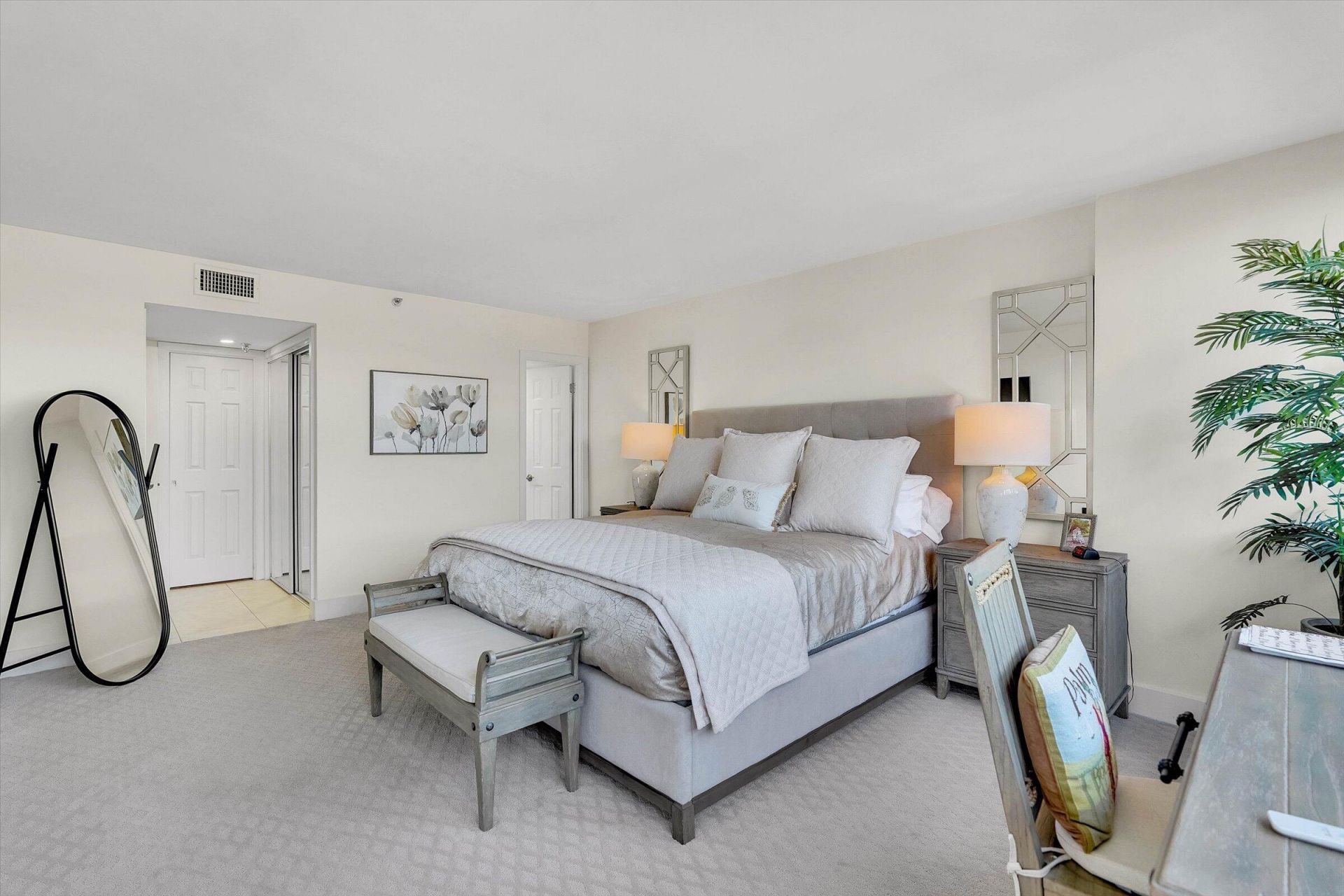 859 Jeffery Street, Unit 306, Boca Raton, FL 33487 Photo