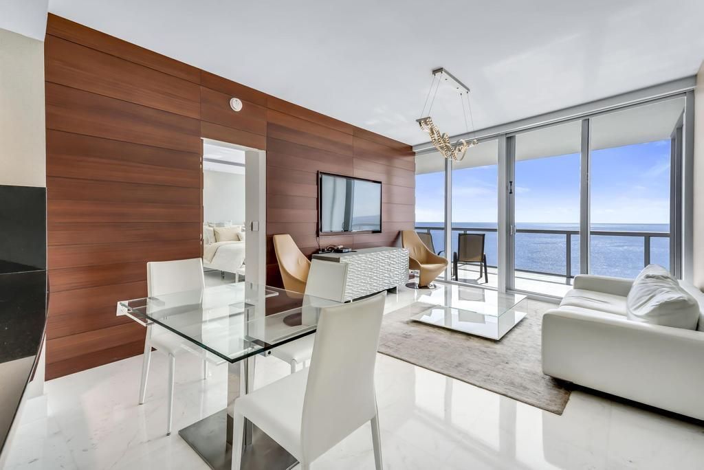 17121 Collins Avenue, Unit 2207, Sunny Isles Beach, FL 33160 Photo