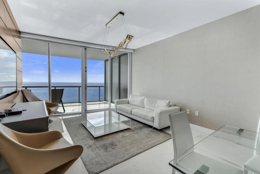 17121 Collins Avenue, Unit 2207, Sunny Isles Beach, FL 33160 Photo