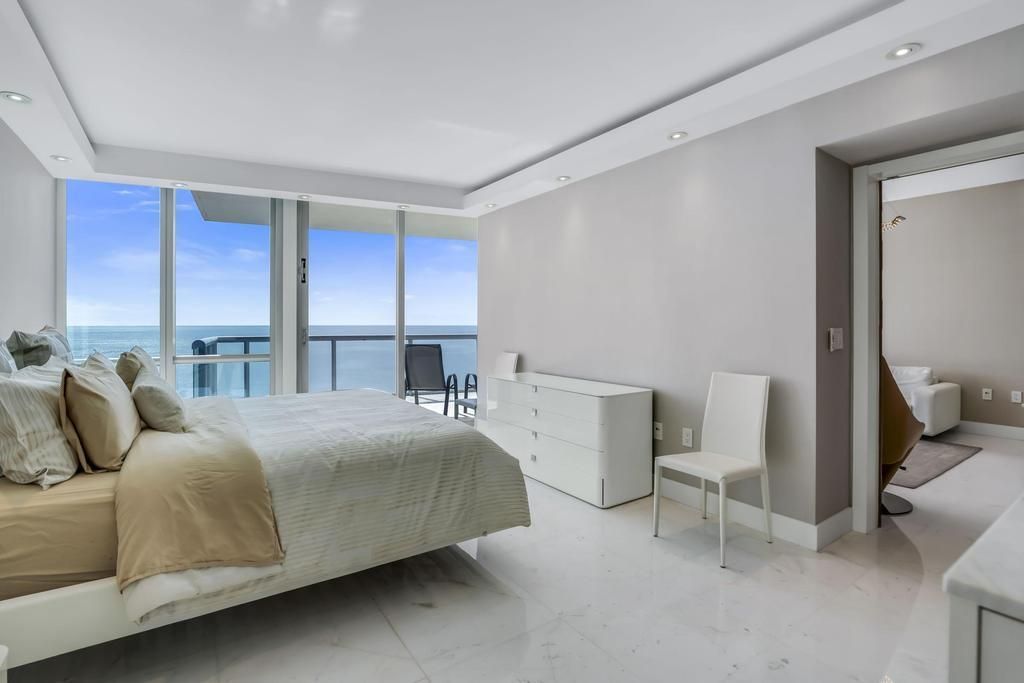 17121 Collins Avenue, Unit 2207, Sunny Isles Beach, FL 33160 Photo