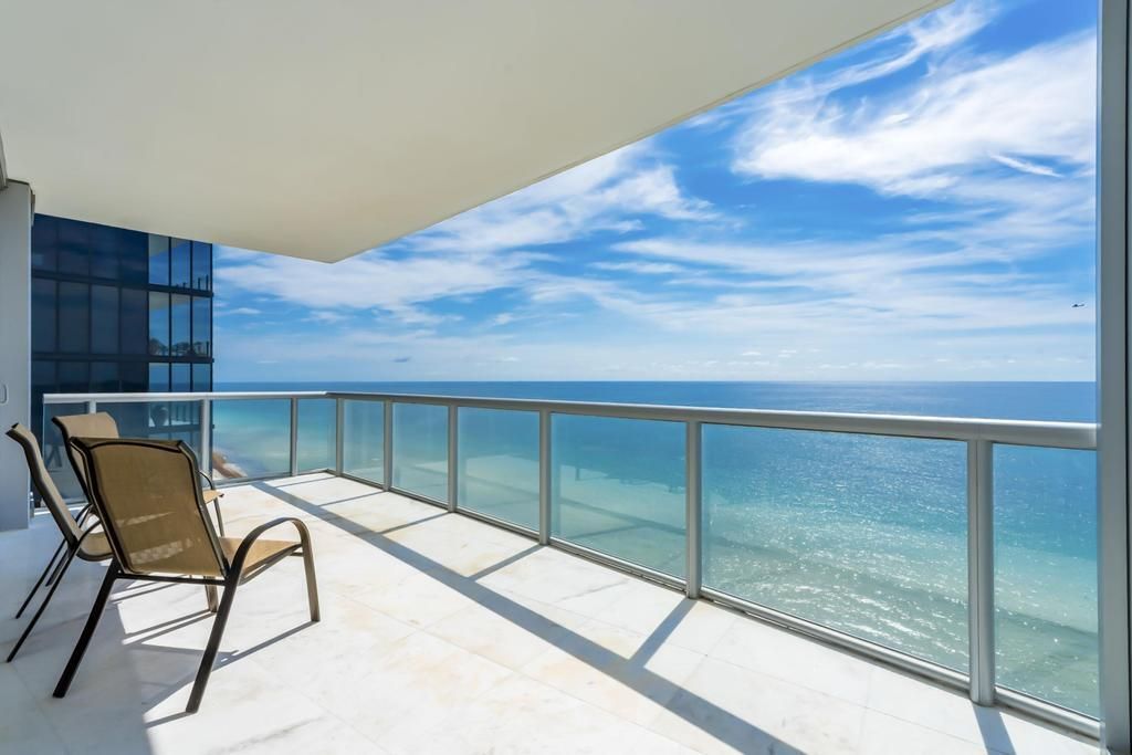 17121 Collins Avenue, Unit 2207, Sunny Isles Beach, FL 33160 Photo